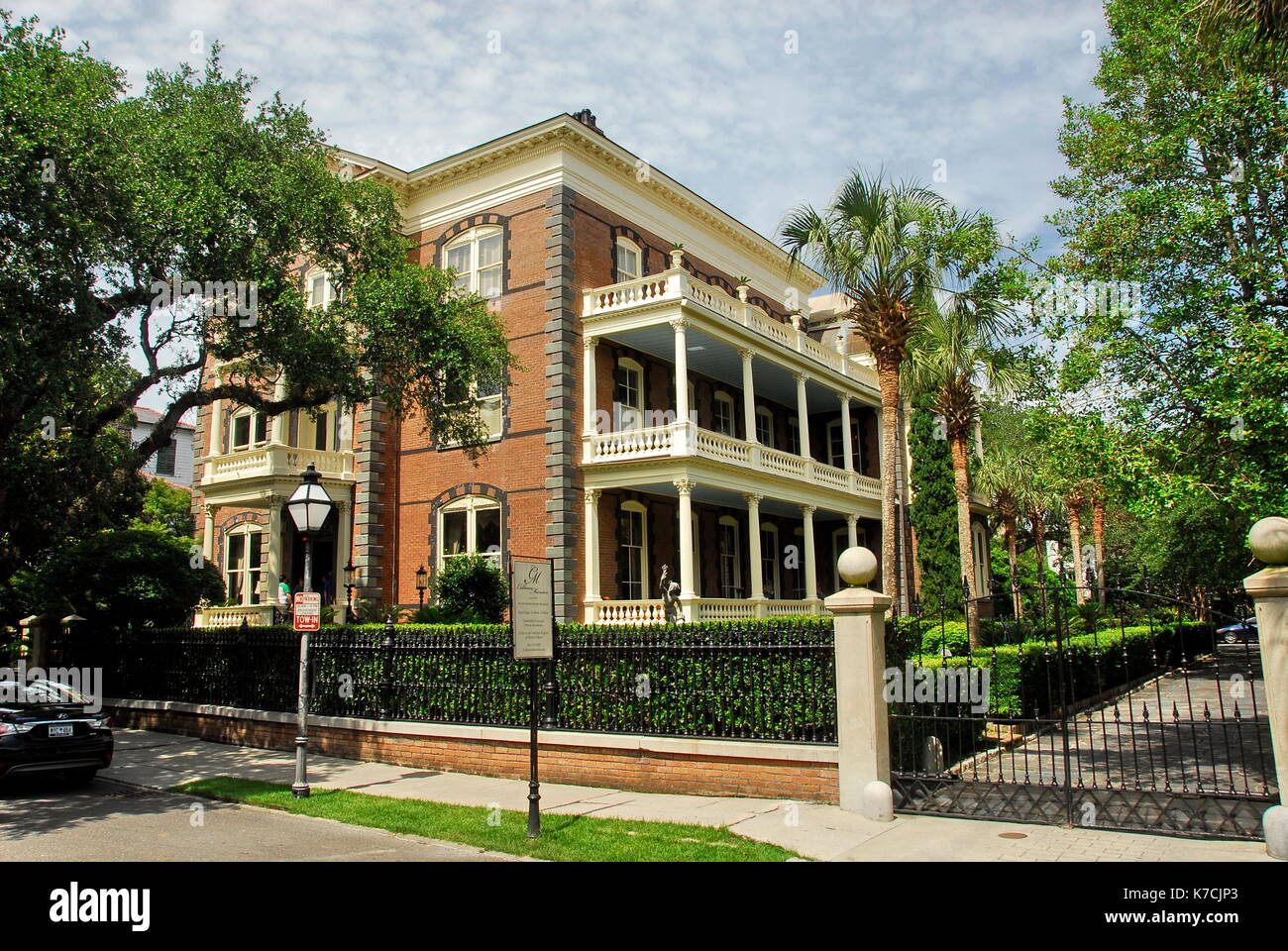 Die Calhoun Mansion ist viktorianischen Haus mit 16 Treffen St., Charleston, South Carolina offen für öffentliche Führungen Stockfoto