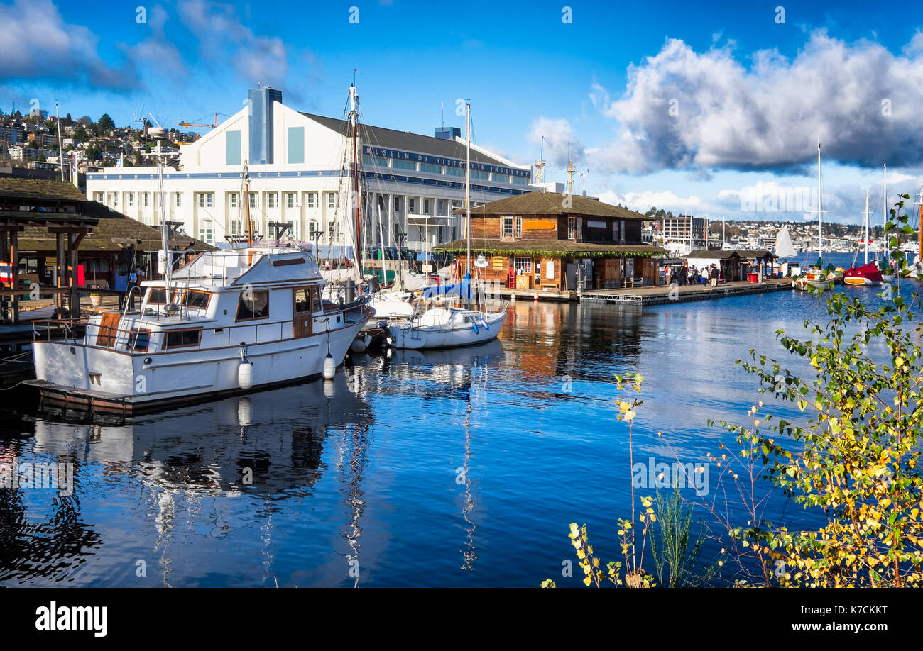 Seattle hölzerne Boote Center und das Museum der Geschichte und Industrie. Außenansicht an einem sonnigen Tag. Stockfoto