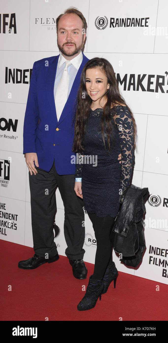 Foto muss Gutgeschrieben © Kate Grün/Alpha Presse 079965 27/04/2016 Jonathan Sothcott und Gast Im Raindance unabhängige Filmemacher Ball statt im Cafe de Paris in London. Stockfoto