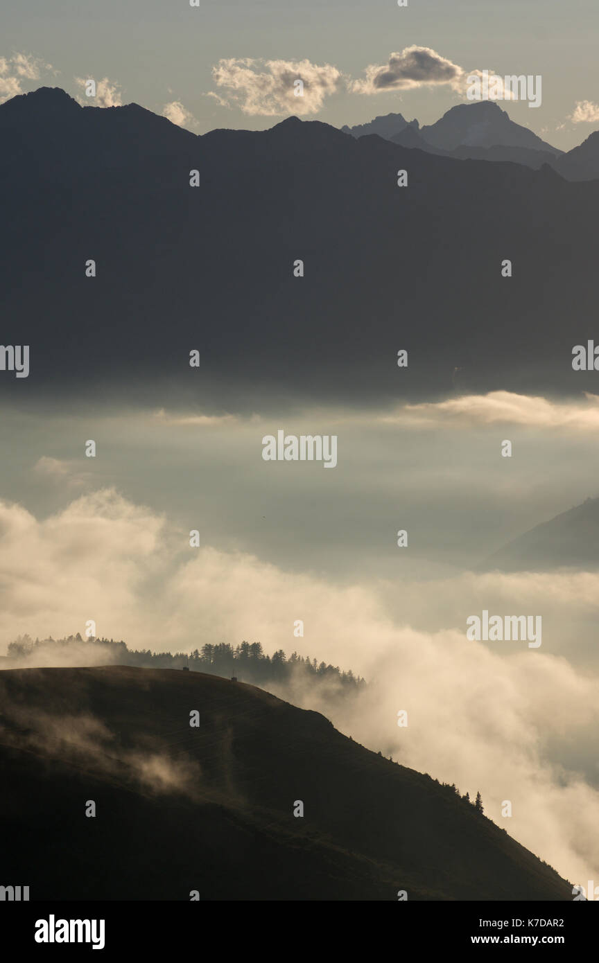 Cloud Inversion in den französischen Pyrenäen, Col du Tourmelet Stockfoto