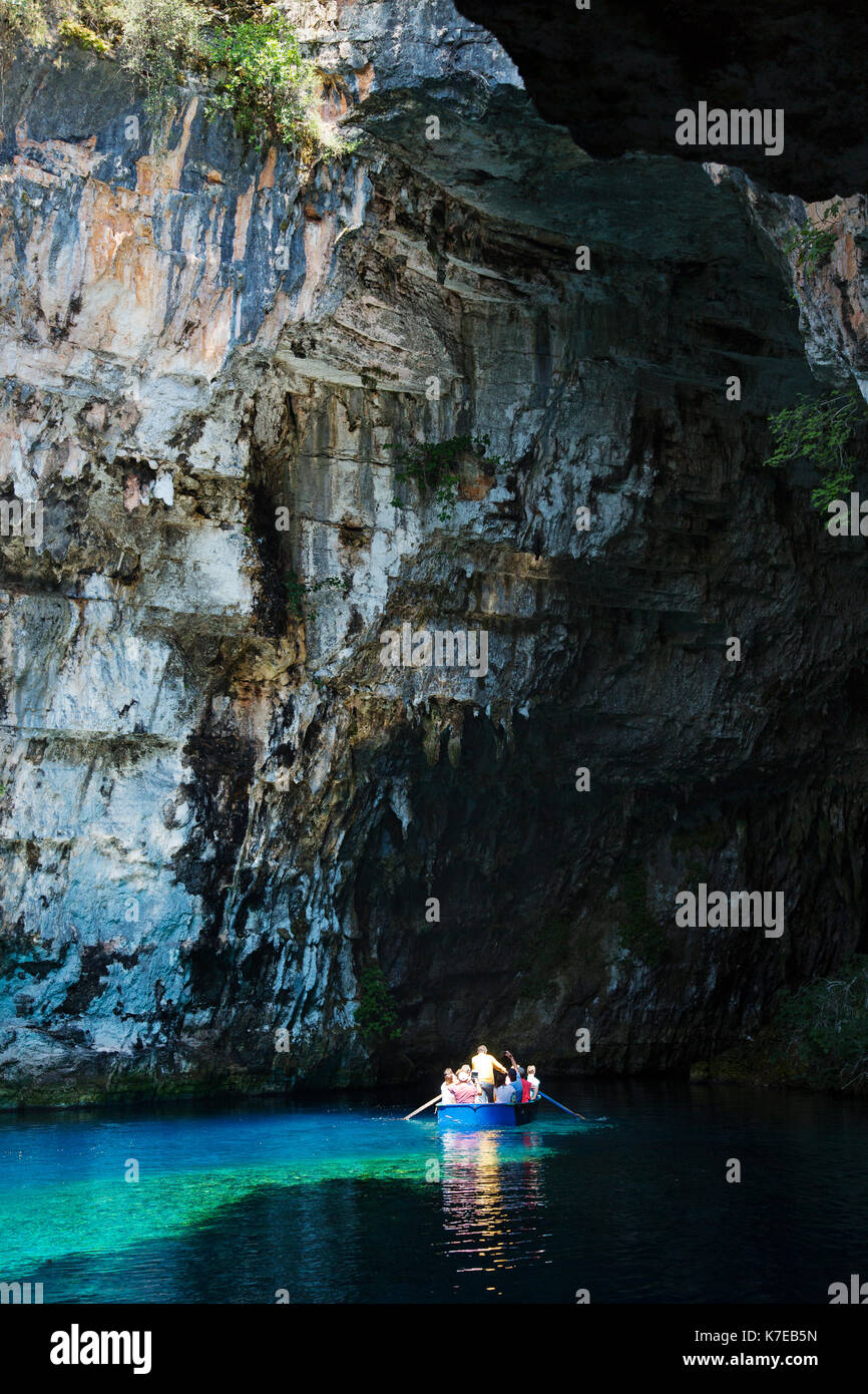 Melissani Höhle in der Nähe von Sami Kefalonia, Griechenland Stockfoto