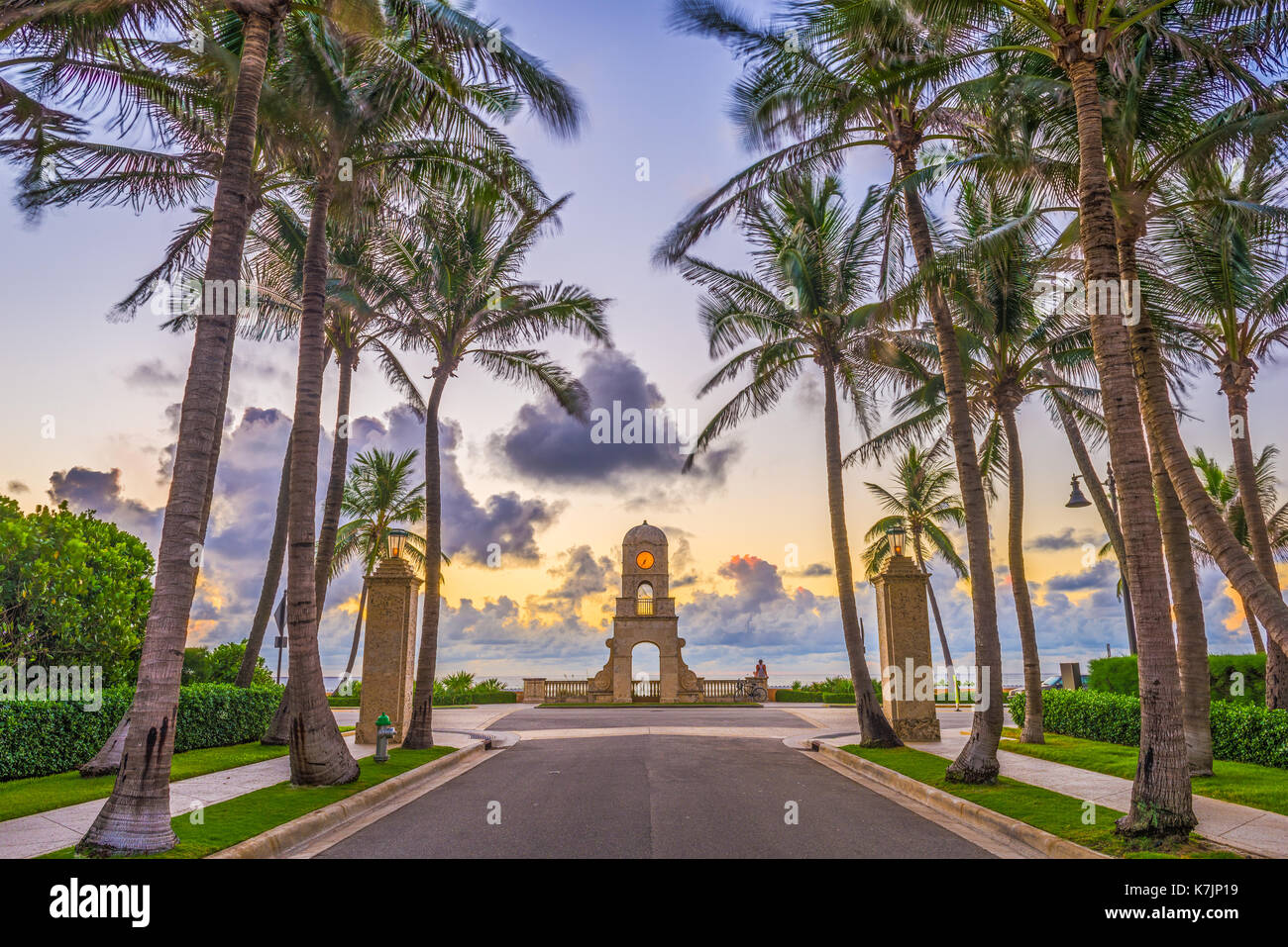 Palm Beach, Florida, USA Uhrturm am Worth Ave. Stockfoto