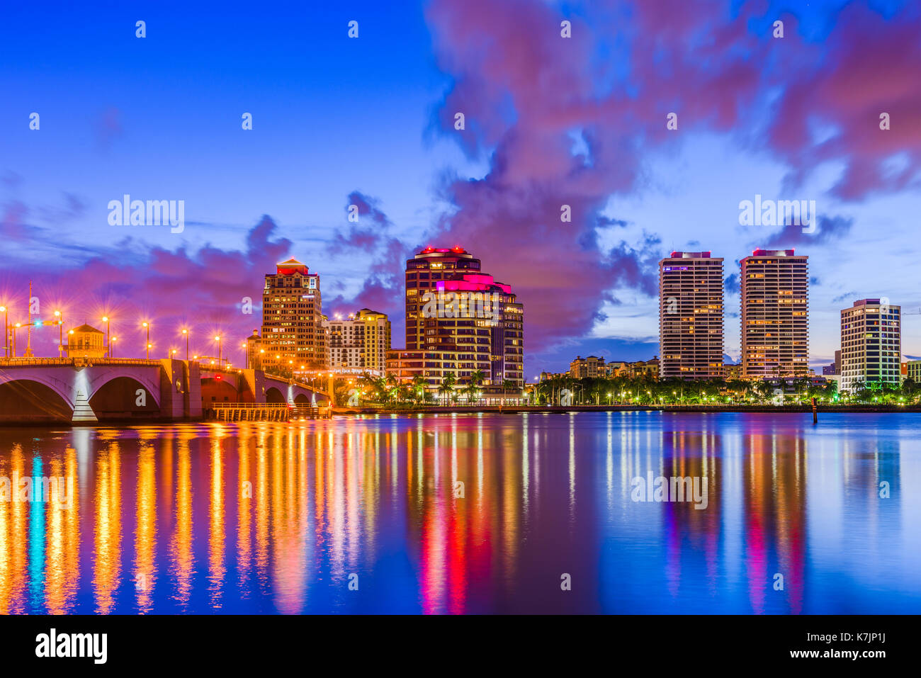 Skyline von West Palm Beach, Florida, USA. Stockfoto