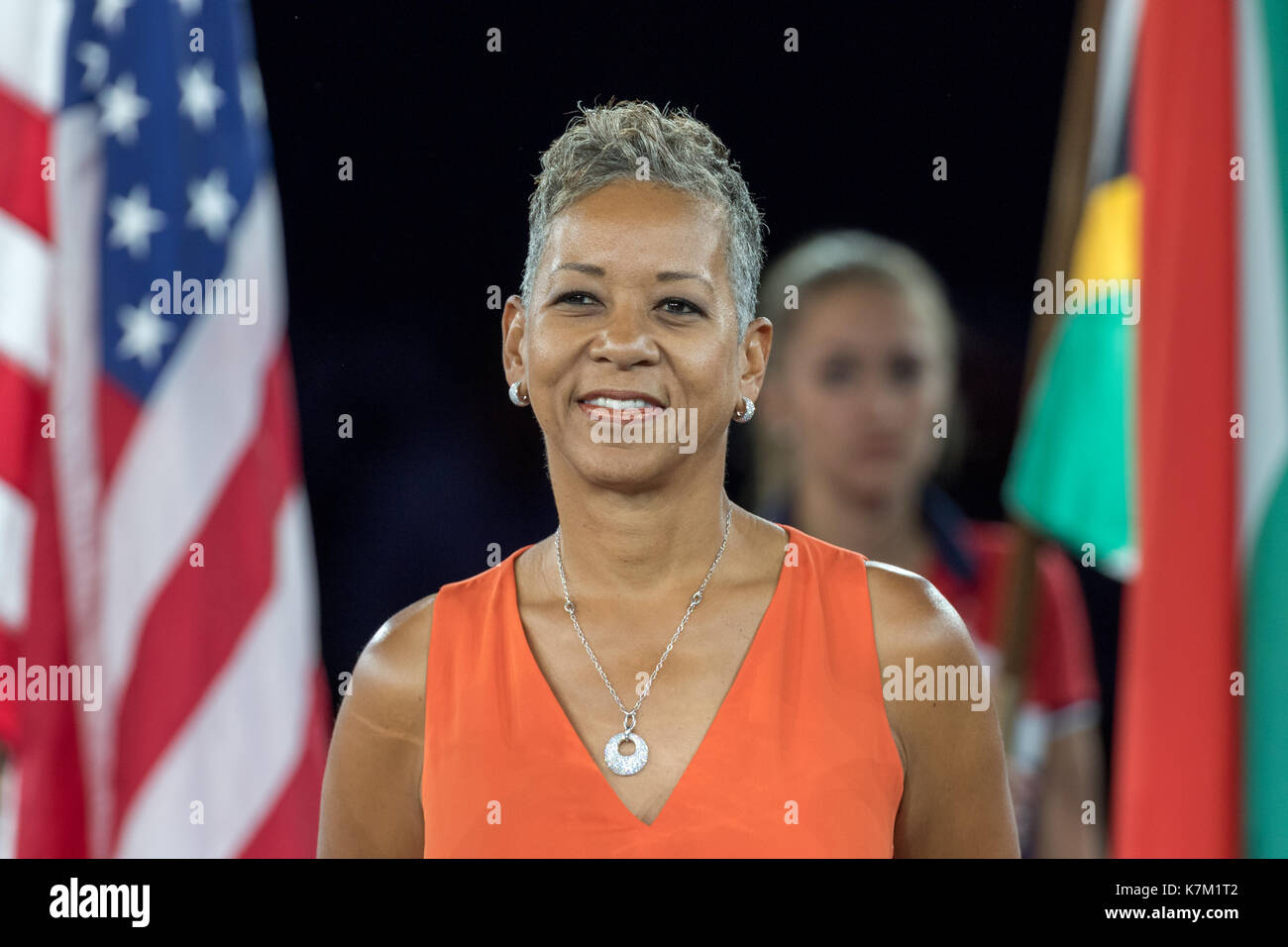 Katrina Adams ist Vorsitzender des Vorstands, CEO und Präsident der United States Tennis Association bei den Herren Singles Finale bei den US Open 2017 Stockfoto