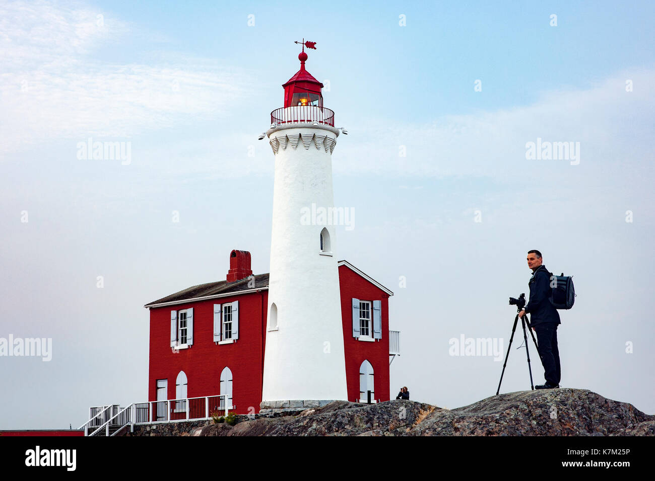 Fotograf bei Fisgard Leuchtturm, Victoria, Vancouver Island, British Columbia, Kanada Stockfoto