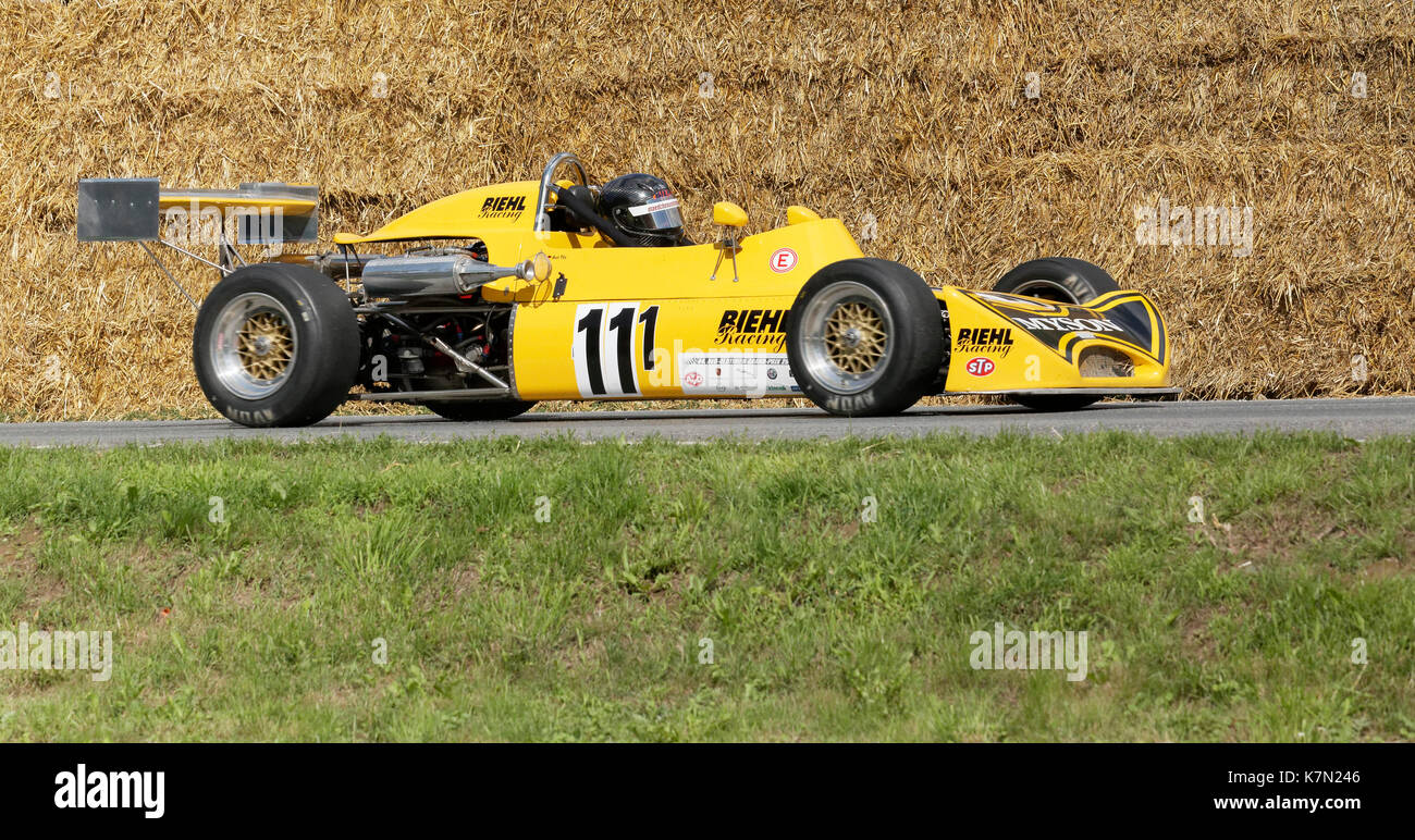 März 733 Formel 3 auf der Rennstrecke, Rennwagen von 1973, Classic Days, Schloss Dyck, Jüchen, Nordrhein-Westfalen, Deutschland Stockfoto