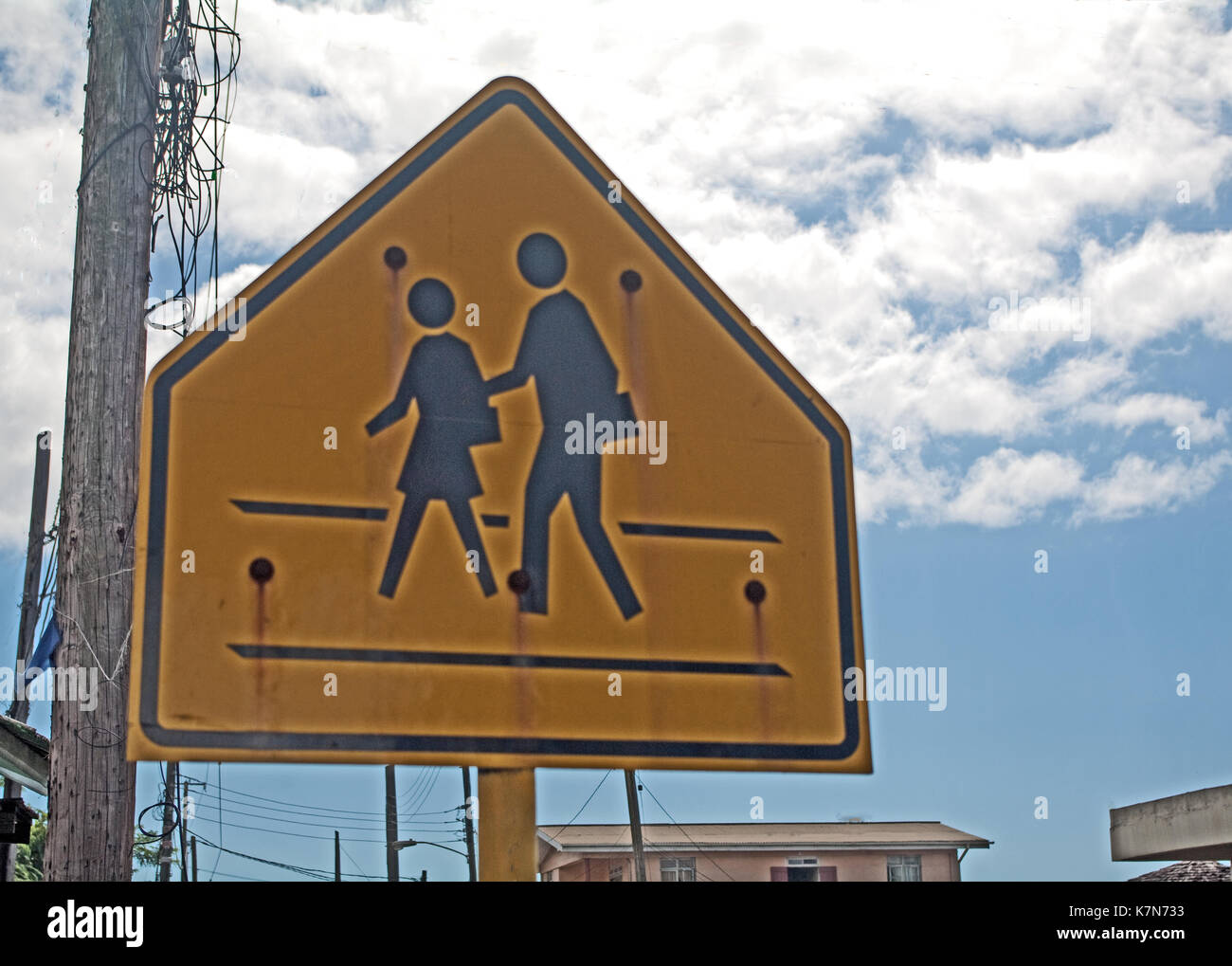 Dominica, Windward Island, Karibik, Westindien, Fußgängerüberweg Zeichen Stockfoto