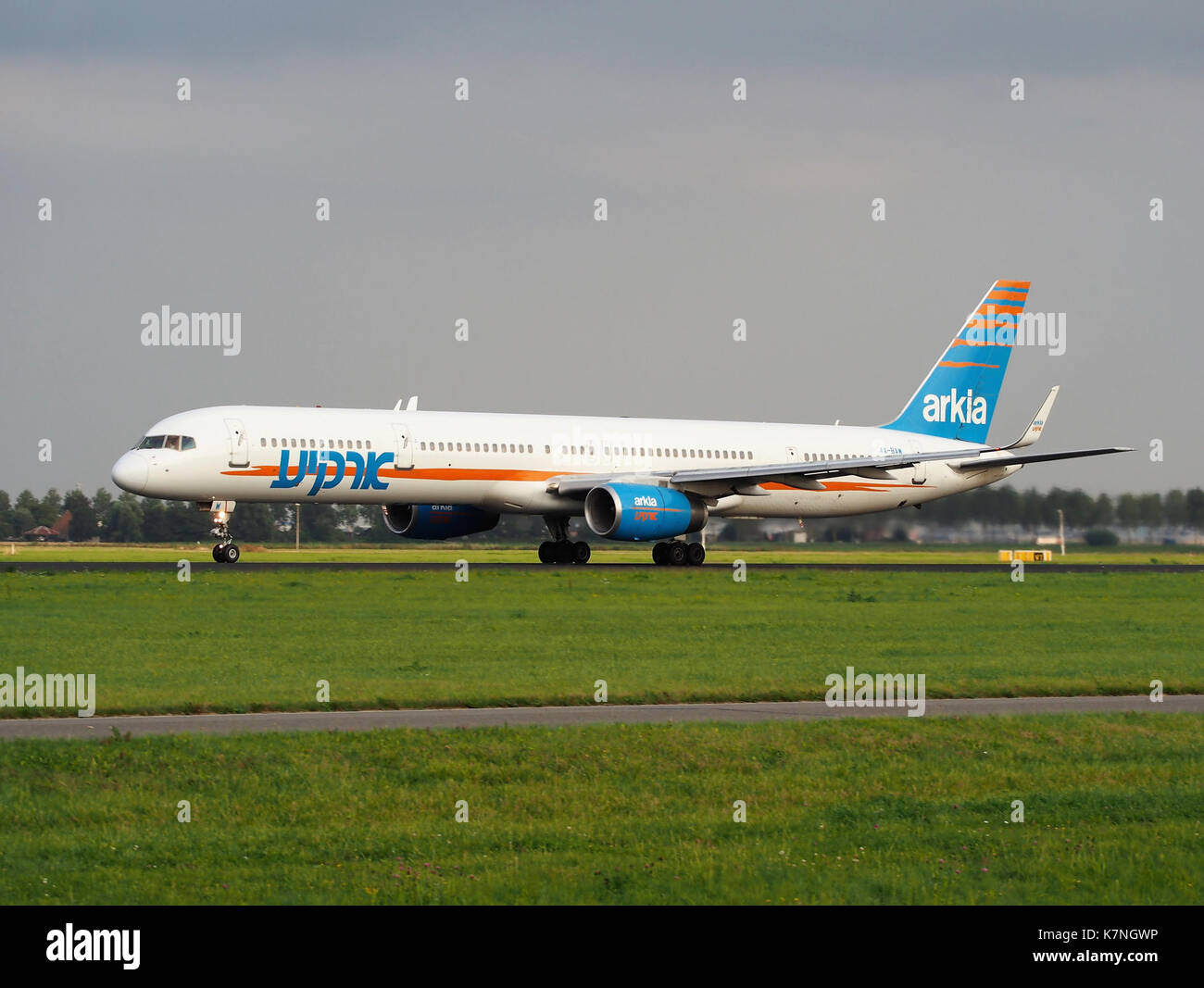 4X-BAW Arkia Israeli Airlines Boeing 757-3 E7 (WL), Abflug vom Flughafen Schiphol (EHAM-AMS) Start- und Landebahn 36L Bild 2 Stockfoto