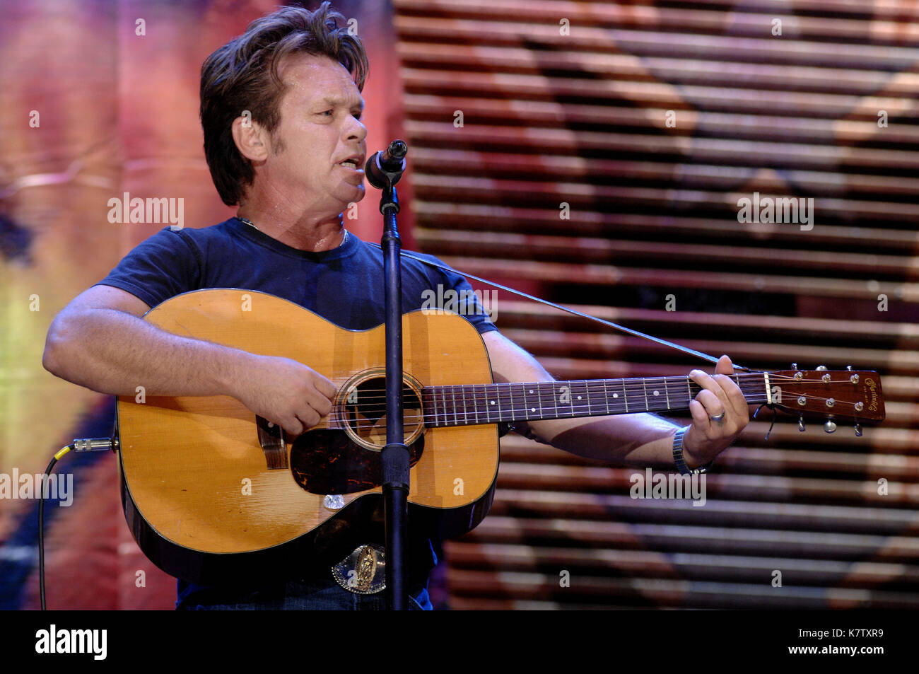 John Mellencamp die live bei Farm Aid 2007 auf Randalls Island in New York City am 9. September 2007. © David Atlas / MediaPunch Stockfoto