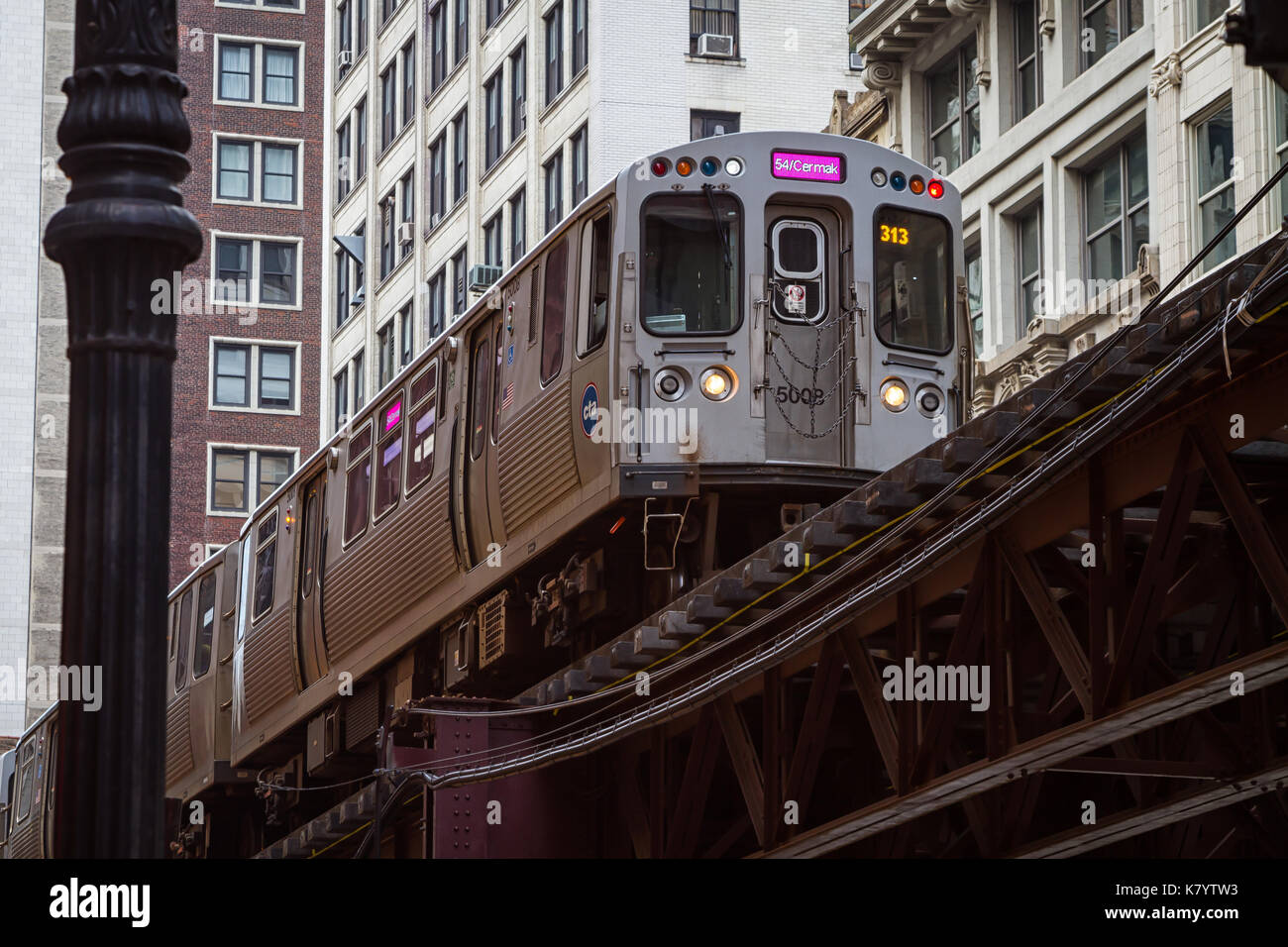 Chicago 'L' in Bewegung Stockfoto