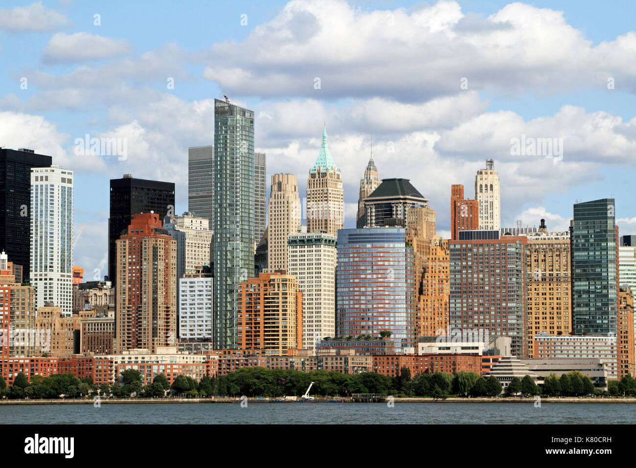 Lower Manhattan Skyline von New York City als vom Liberty State Park, Jersey City, New Jersey, USA gesehen Stockfoto