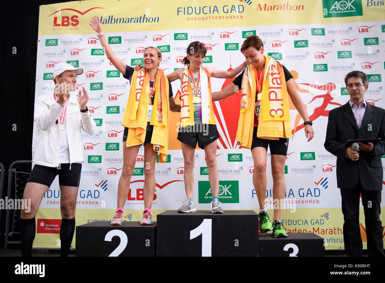 Karlsruhe, Deutschland. 17 Sep, 2017. Siegerfoto der MarathonDistanz