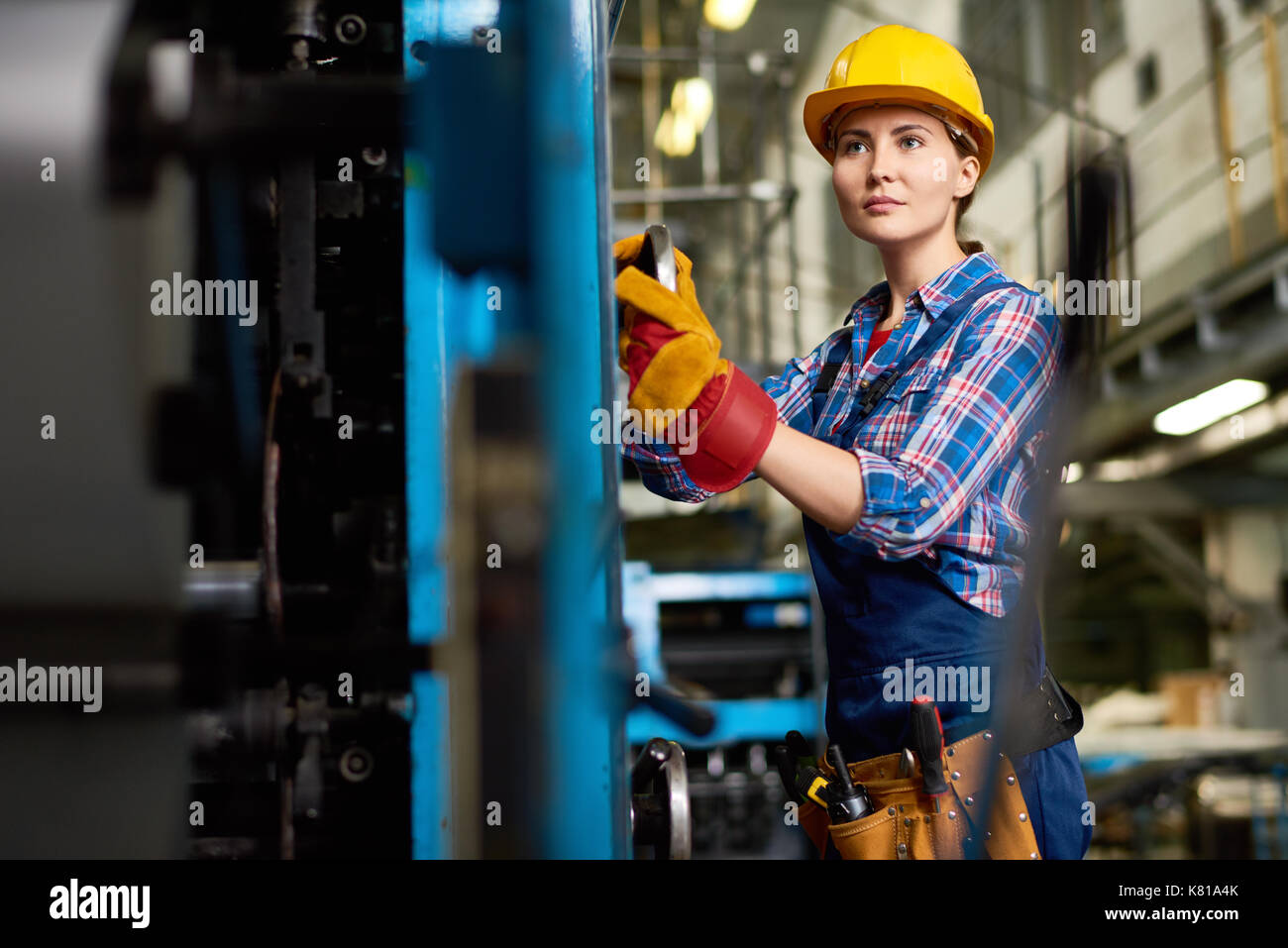 Durchführung von Inspektionen im Werk Stockfoto