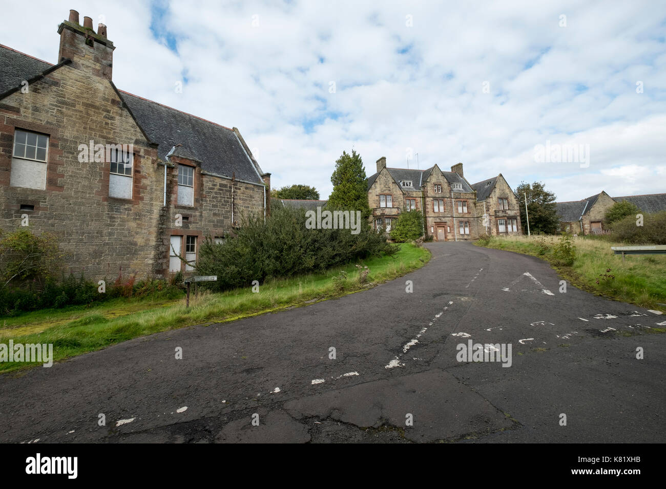 Das Gelände der ehemaligen Bangour Dorf Krankenhaus, Dechmont, West Lothian, Schottland, die in 2004 abgeschlossen. Stockfoto
