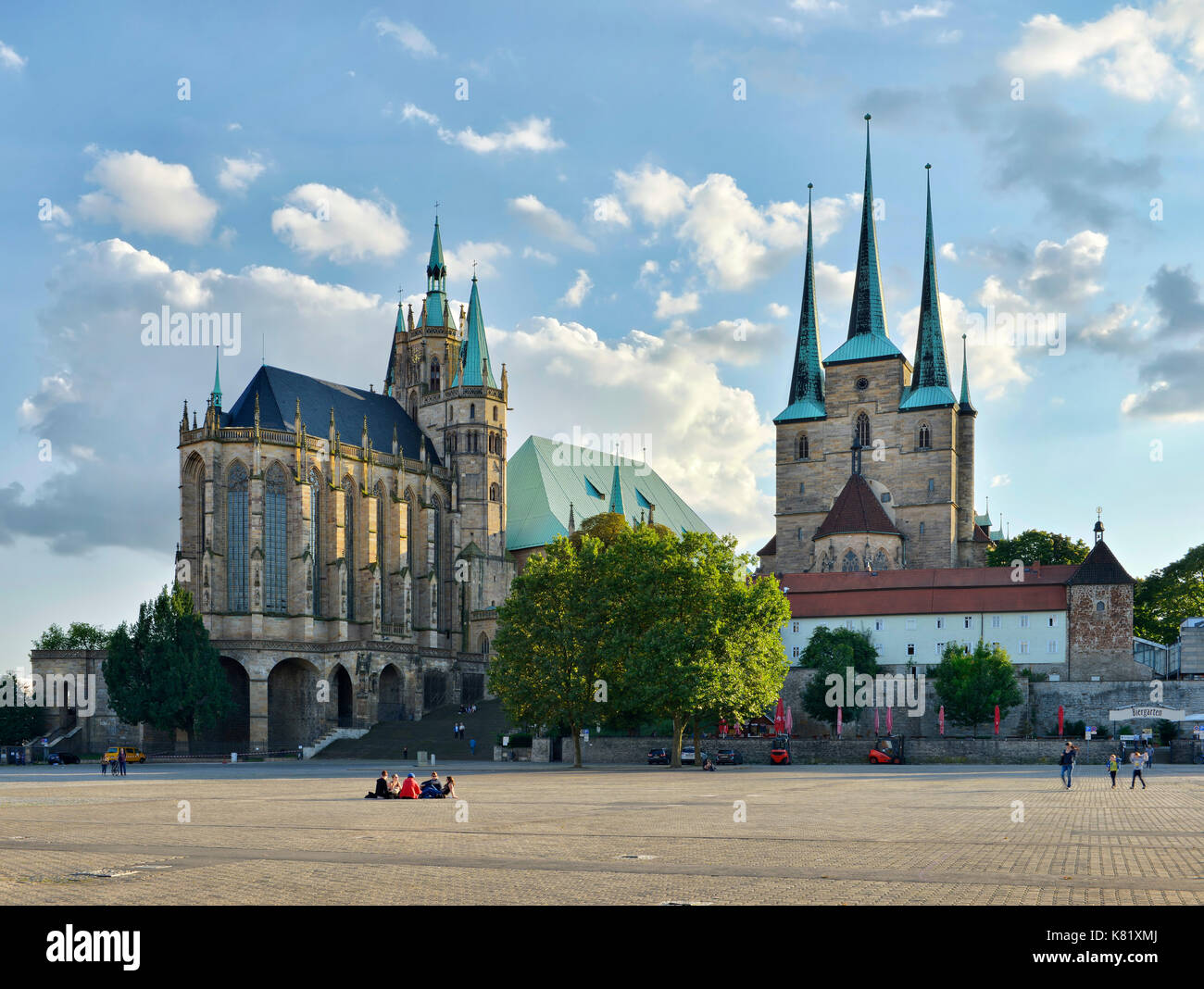 Cathedral Square mit Erfurt Kathedrale und Pfarrkirche St. Severi