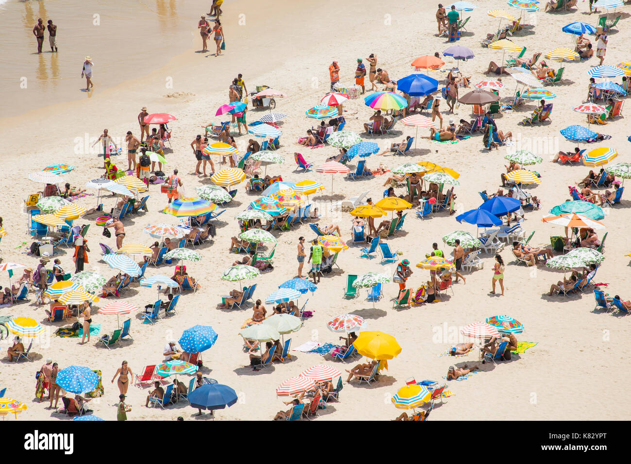 Strand von Ipanema, Rio de Janeiro, Brasilien, Südamerika Stockfoto