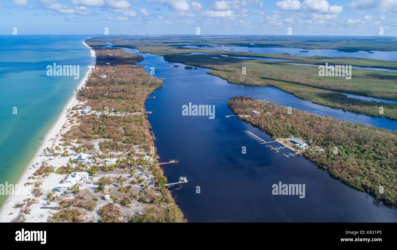 Luftbilder von South Naples FL nach Hurrikan Irma von Keeywadin Insel Stockfoto