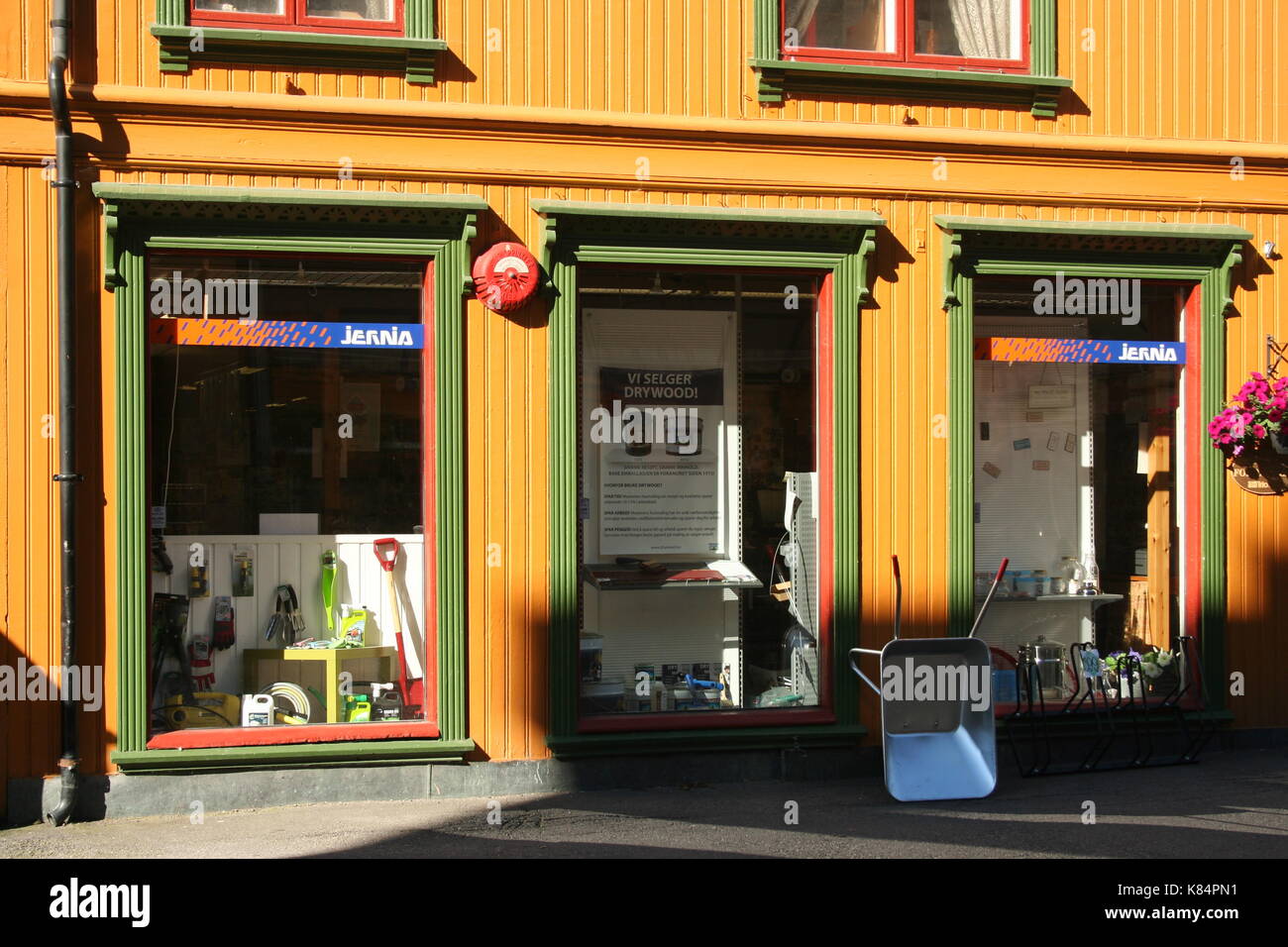 Alte hölzerne Stadthaus in Lillehammer - Eingang Stockfoto