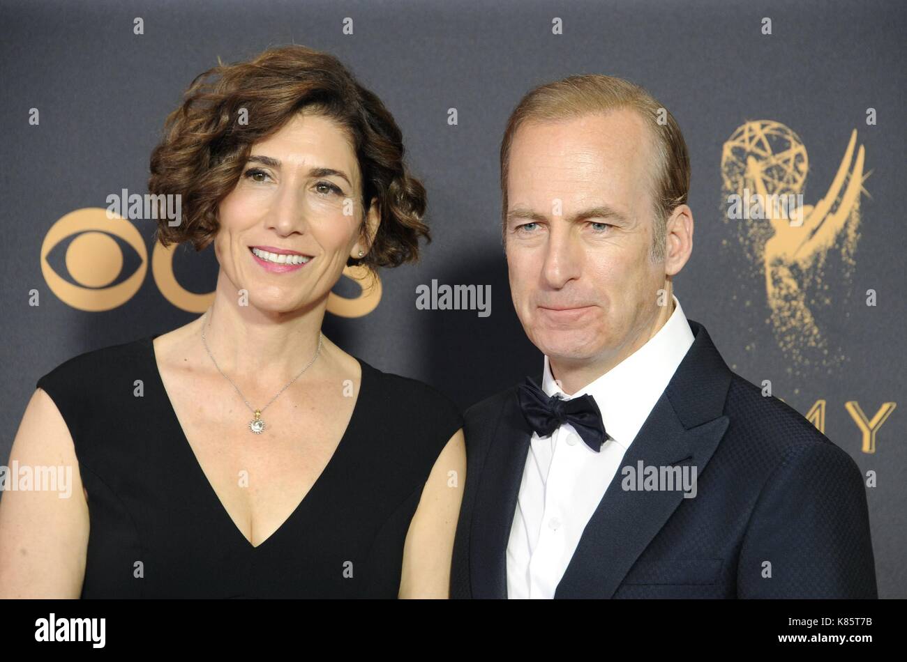 Bob Odenkirk And Naomi Odenkirk Stockfotos Und Bilder Kaufen Alamy