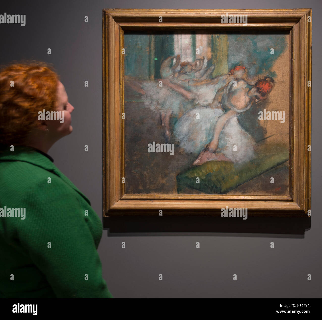 National Gallery, London, UK. 18. September 2017. Degas Kunstwerke aus dem Burrell Collection, Glasgow gehen auf Anzeige an der Nationalen Galerie ab 20. September 2017 - vom 7. Mai 2018. Versand Magnat Sir William Burrell begabte seine große Kunstsammlung, darunter eine der schönsten Sammlungen von Degas pastels in der Welt, der Stadt Glasgow 1944. 13 Pastelle, drei Zeichnungen und vier Ölgemälde aus der Burrell sind in der Nationalgalerie ausgestellt. Credit: Malcolm Park/Alamy leben Nachrichten Stockfoto