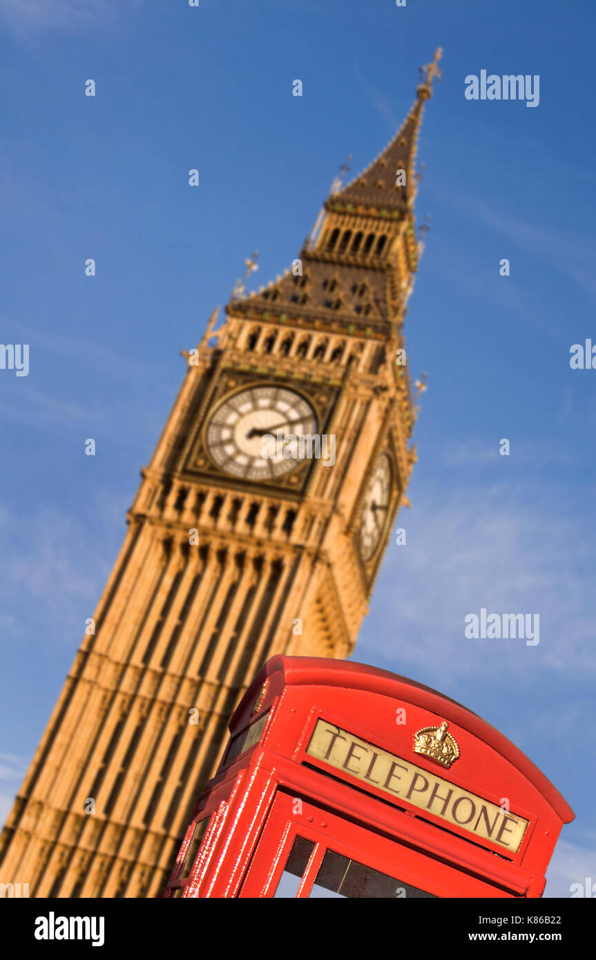 Rote Telefonzelle und Big Ben, London, UK Stockfoto