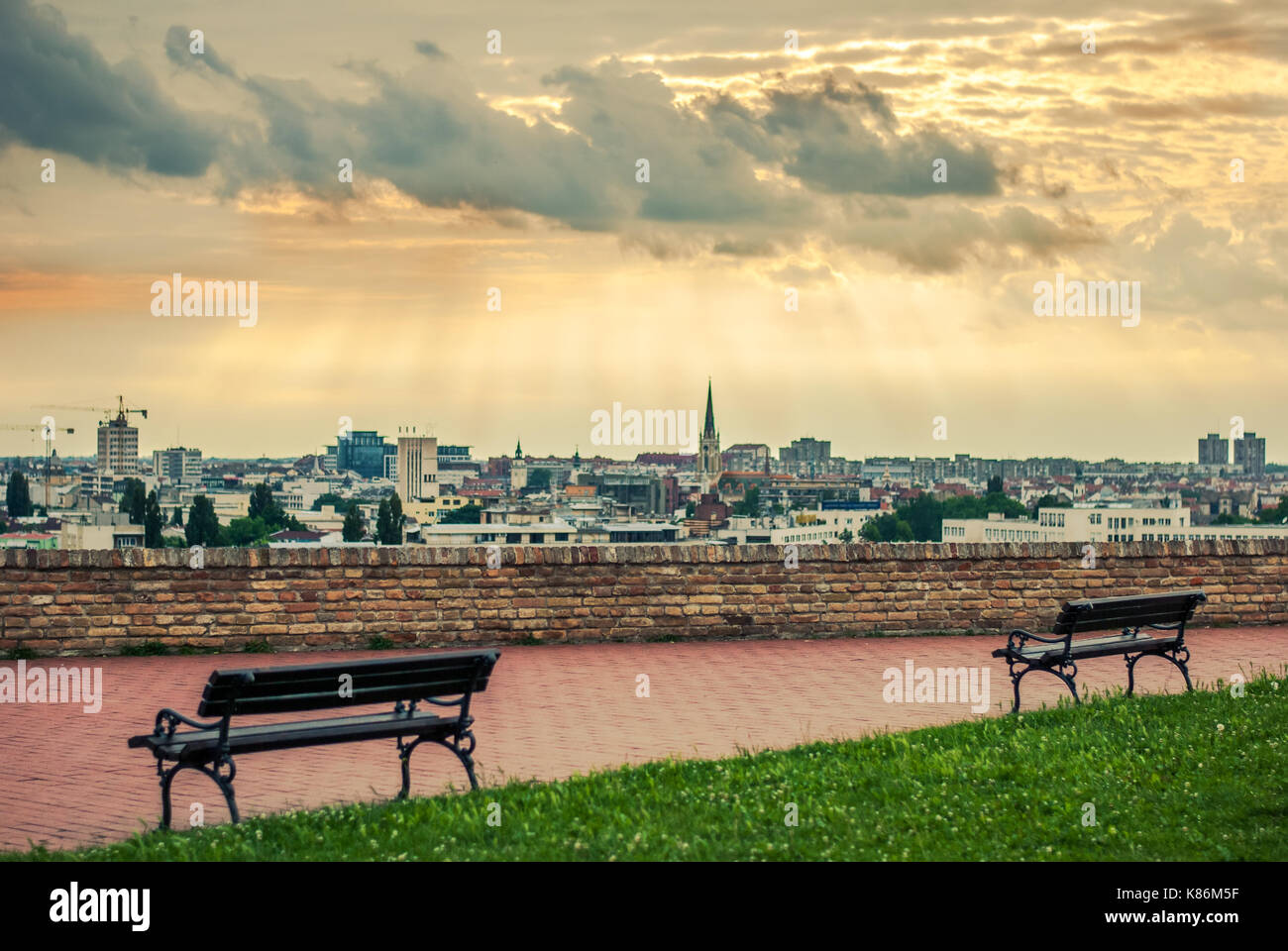 Die Stadt über den Fluss, Natur, Novi Sad, Serbien Stockfoto