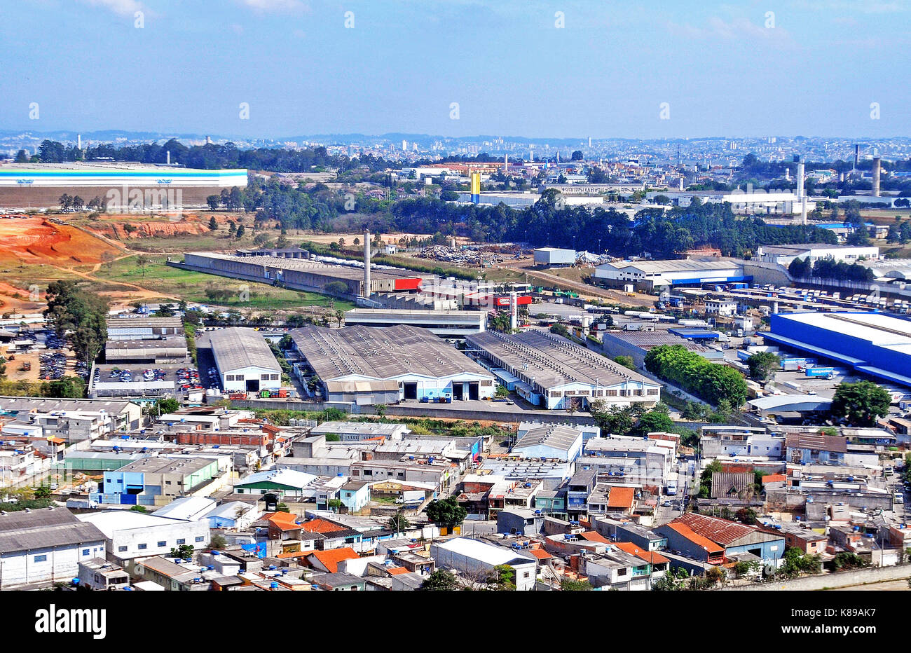 Industriegebiet in der Nähe des Flughafens Guarulhos, Sao Paulo, Brasilien Stockfoto