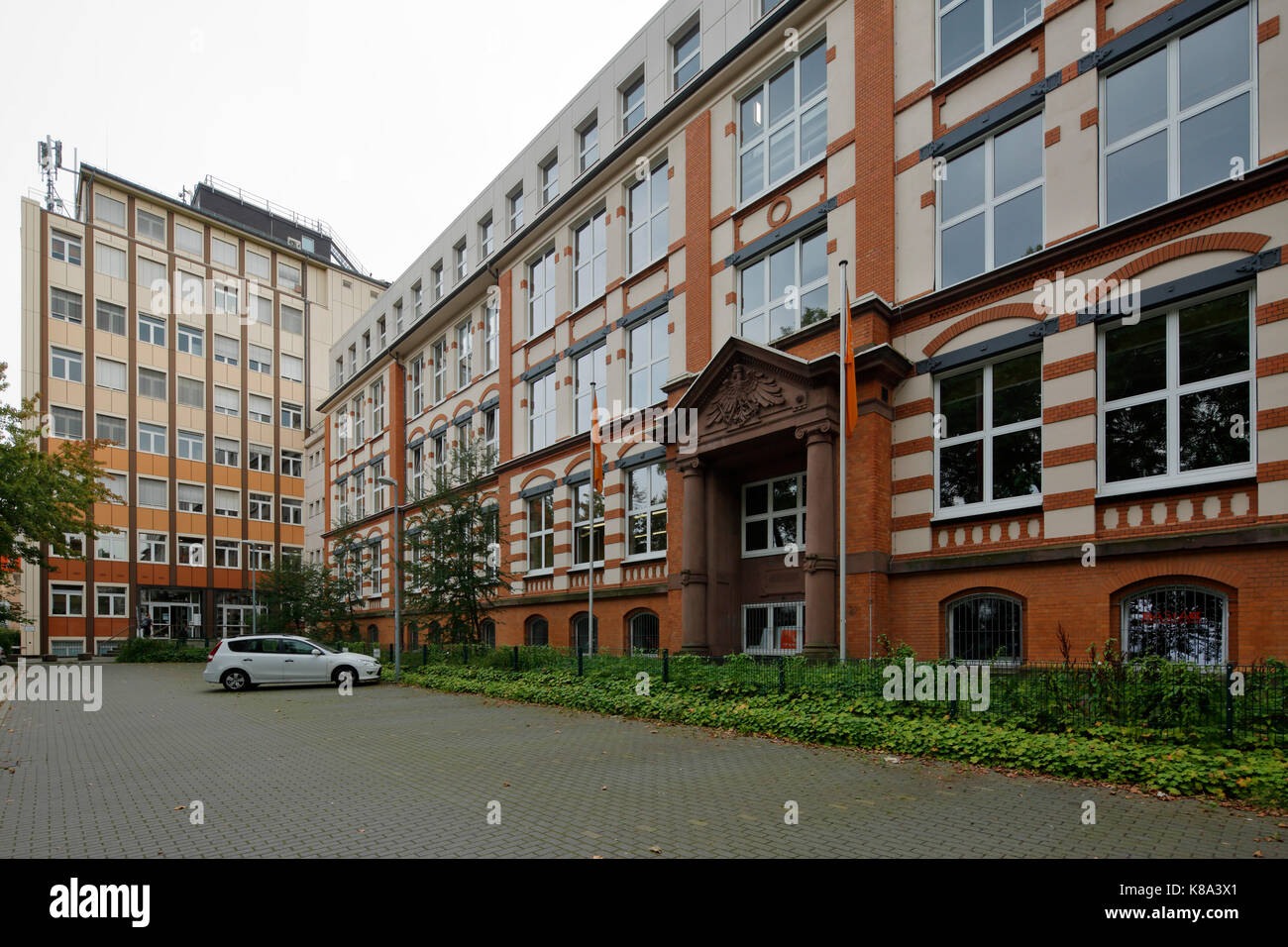 Historische Fassade Der Fachhochschule Dortmund In Der Sonnenstraße