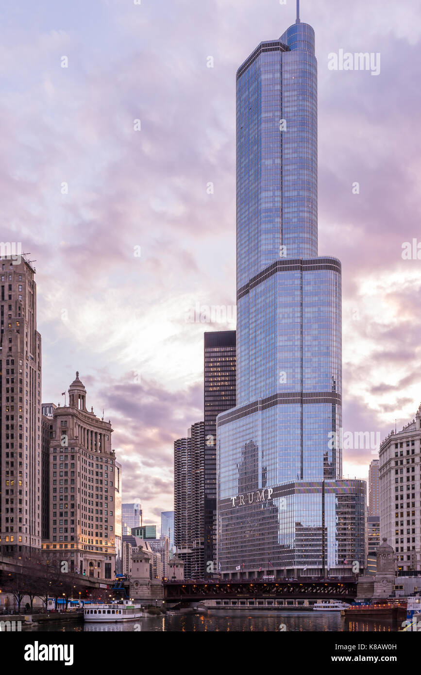Chicago, IL, USA, 6. April 2017: Trump International Hotel & Tower, für die redaktionelle Nutzung nur Stockfoto