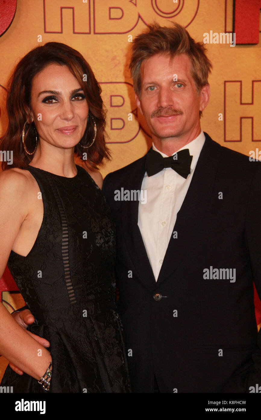 Annie Parisse, Paul Funken 09/17/2017 Die 69. jährlichen Primetime Emmy Awards HBO nach Partei im Pacific Design Center in West Hollywood, CA Foto: Cronos/Hollywood Nachrichten gehalten Stockfoto