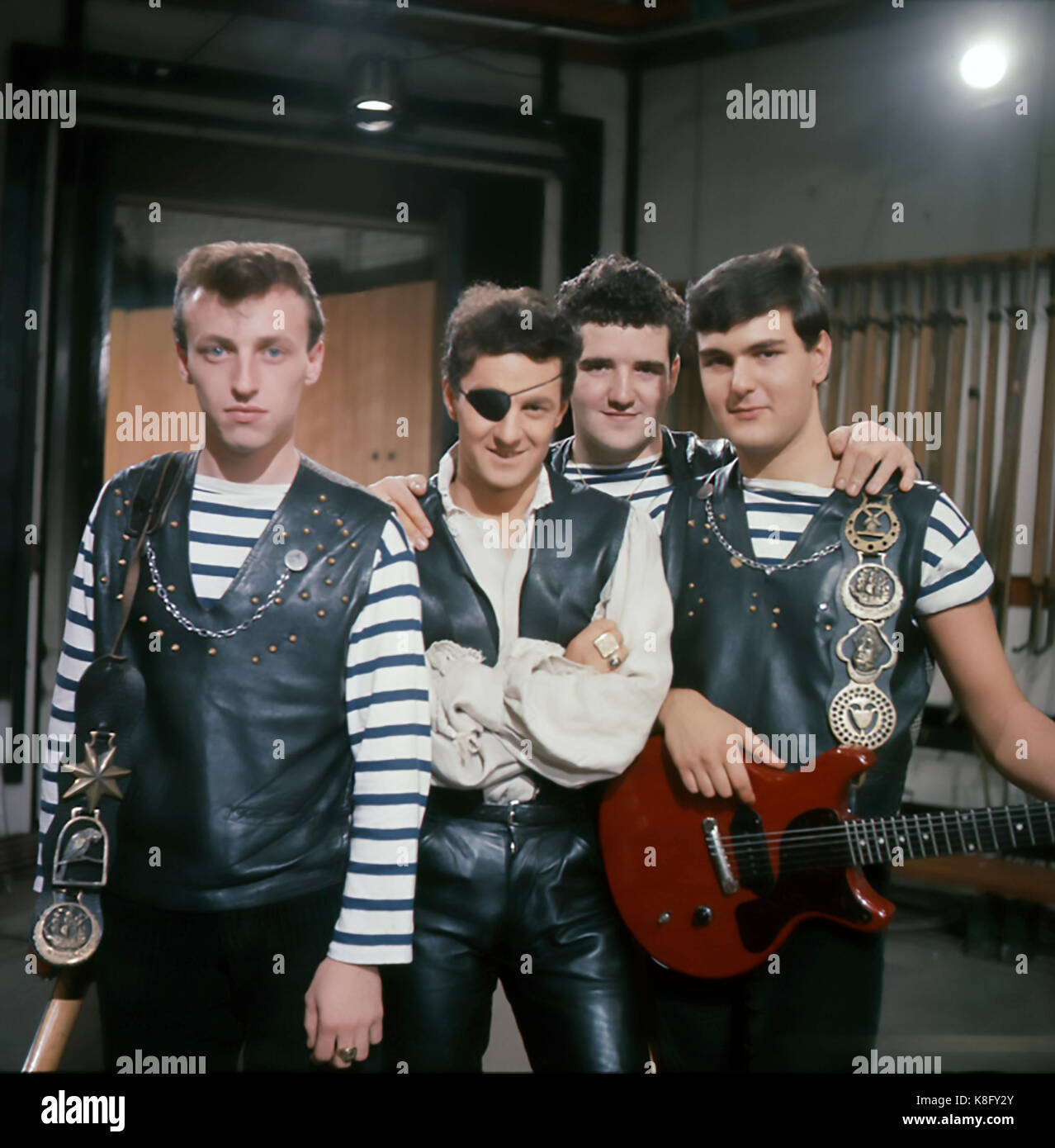 JOHNNY KIDD UND DIE PIRATEN UK pop Gruppe Auf die Plätze, Fertig, Los! Im Jahre 1963. Von links: Johnny Spencer, Johnny Kidd, Johannes Weider, Frank Farley. Foto: Tony Gale Stockfoto