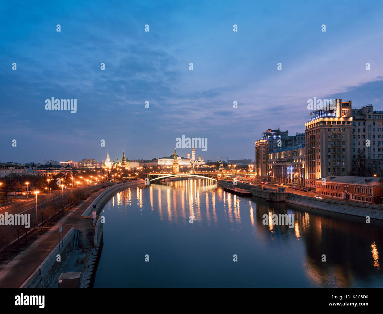 Am frühen Morgen in Russland. Sonnenaufgang über dem Kreml Stockfoto