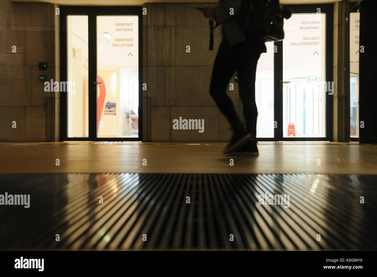 Blick auf das Innere des Hauses der Europäischen Geschichte. Brüssel. Belgien. 2017 Stockfoto