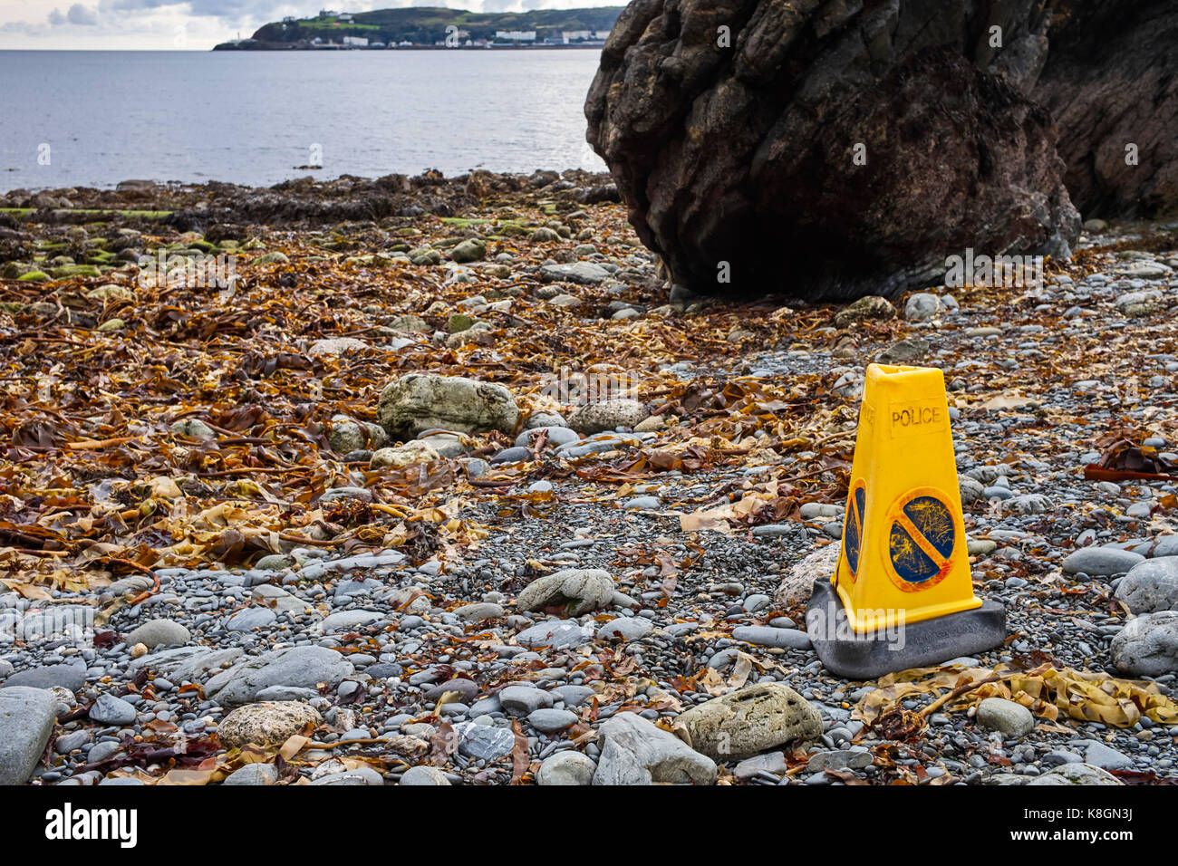 Kunststoff keine Wartezeiten Kegel am Strand in Douglas, Isle of Man Stockfoto