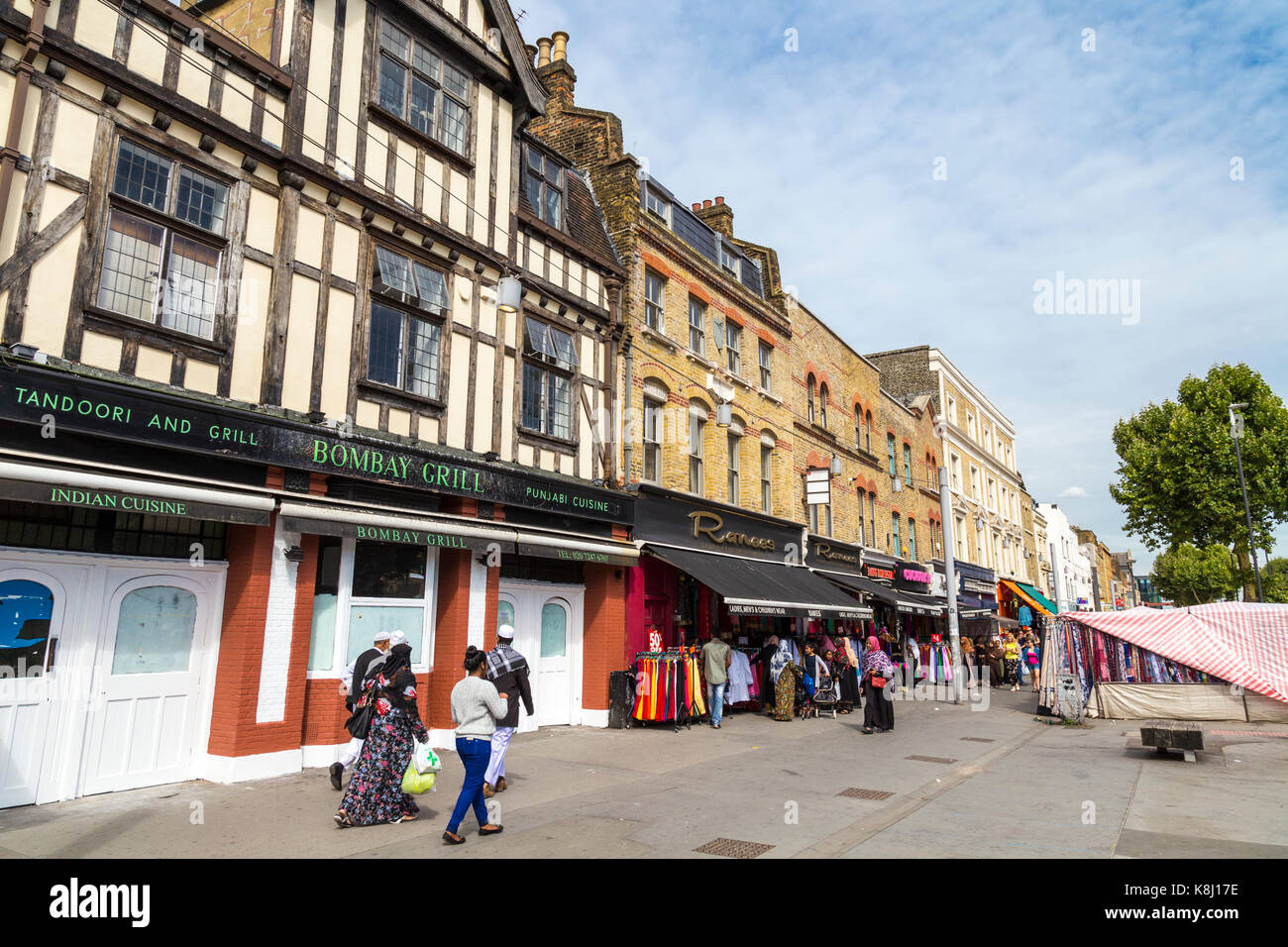 Ansicht der Whitechapel Road in London, Großbritannien Stockfoto