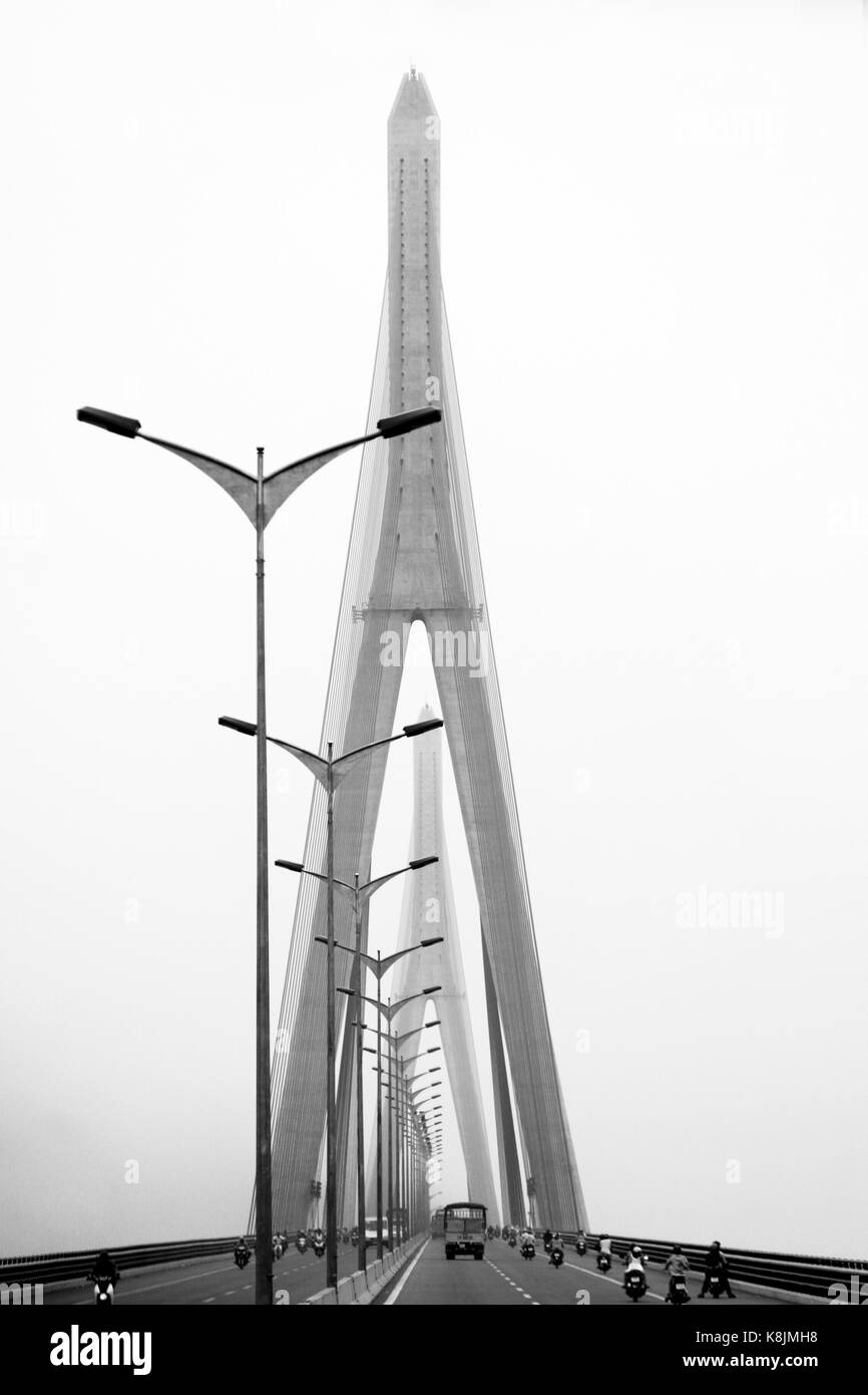 Die unglaubliche Can Tho Suspension Bridge im Mekong Delta. Stockfoto