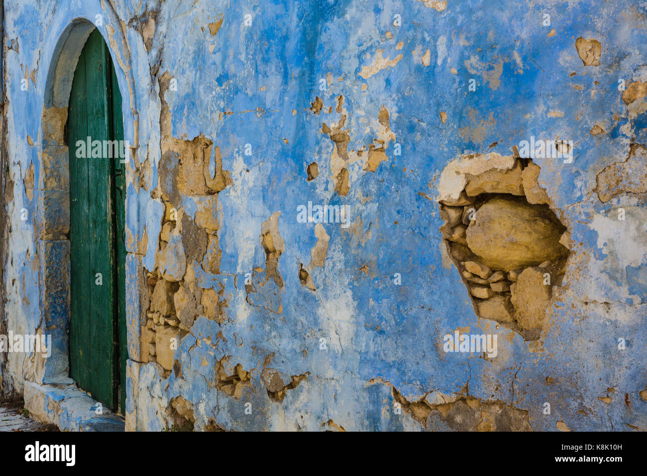 Eine Wand in Margaritas Dorf auf Kreta Stockfoto