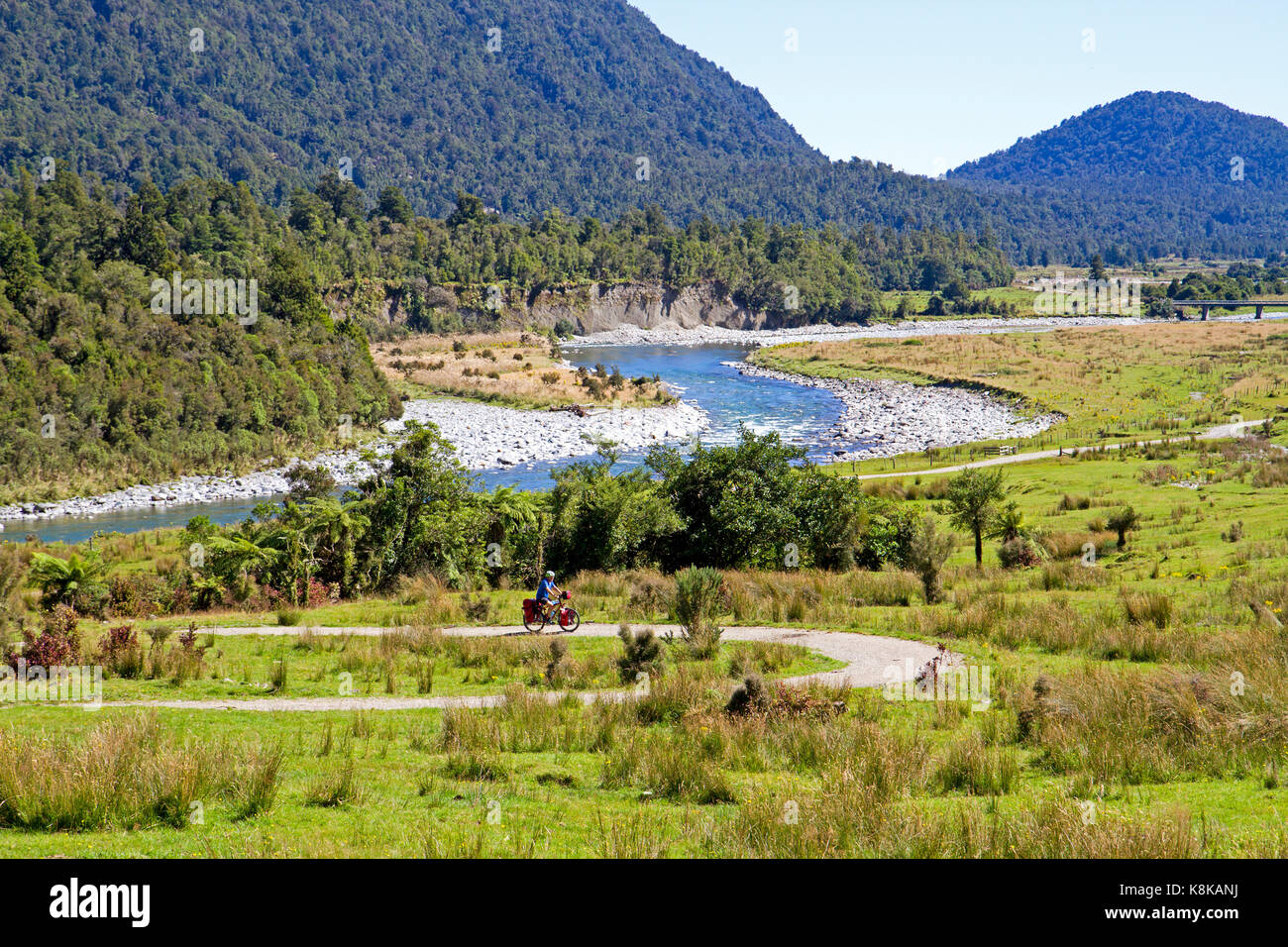 Radfahren auf der West Coast Wilderness Trail Stockfoto