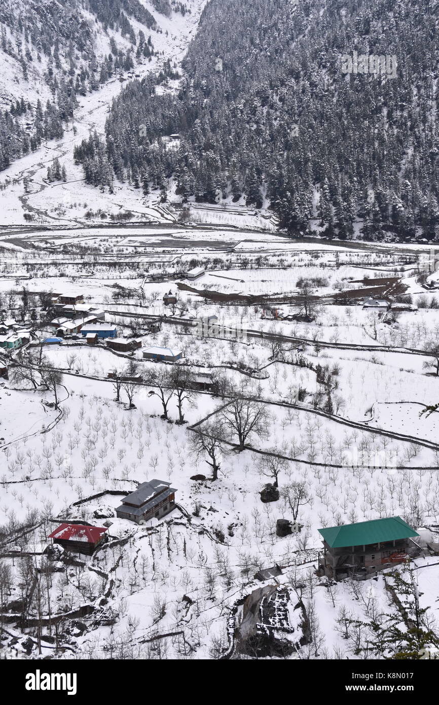 Sangla Valley im Winter, Kinnaur, Himachal Pradesh, Indien Stockfoto