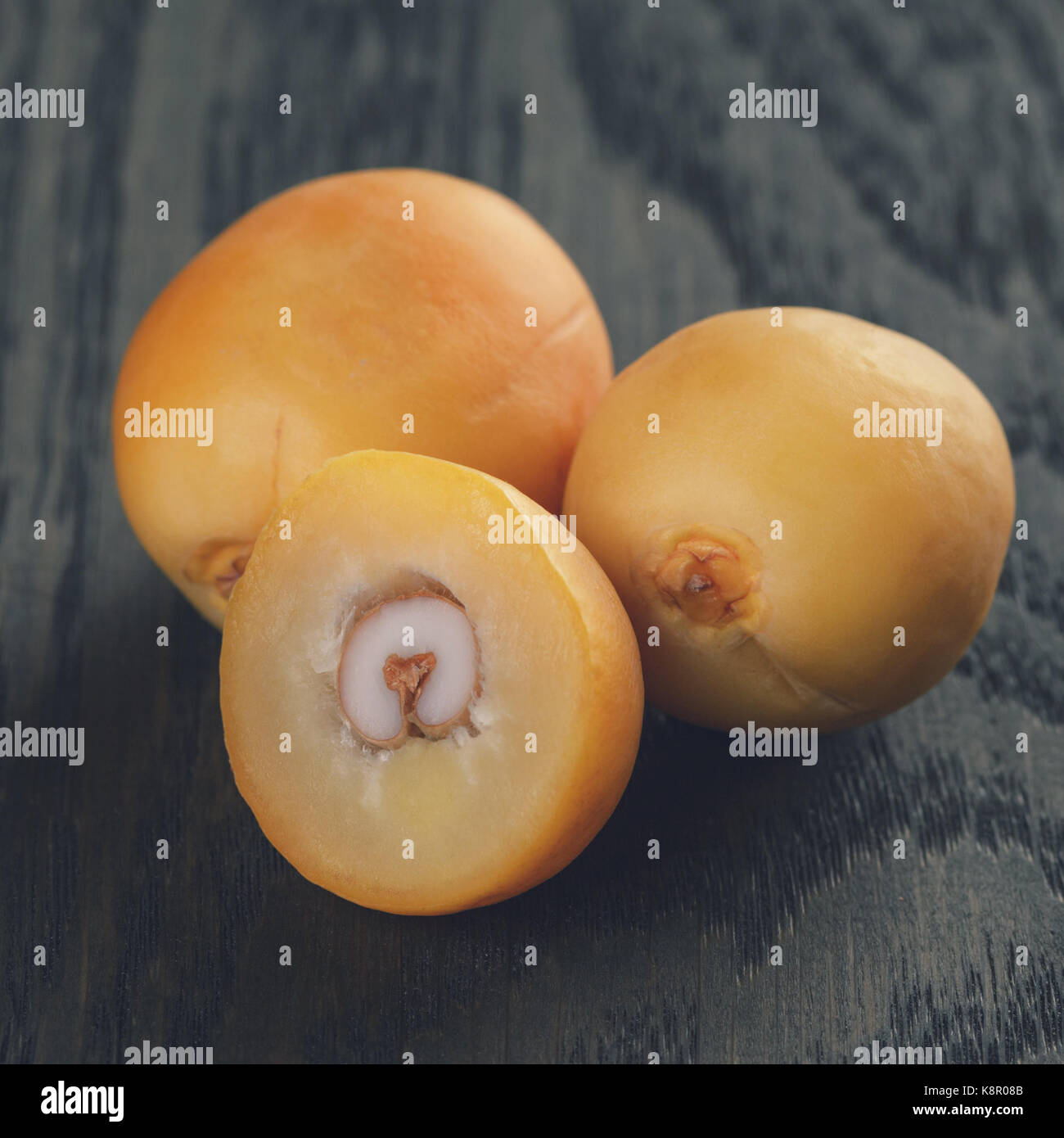 Frische rohe Daten in Tabelle Stockfoto