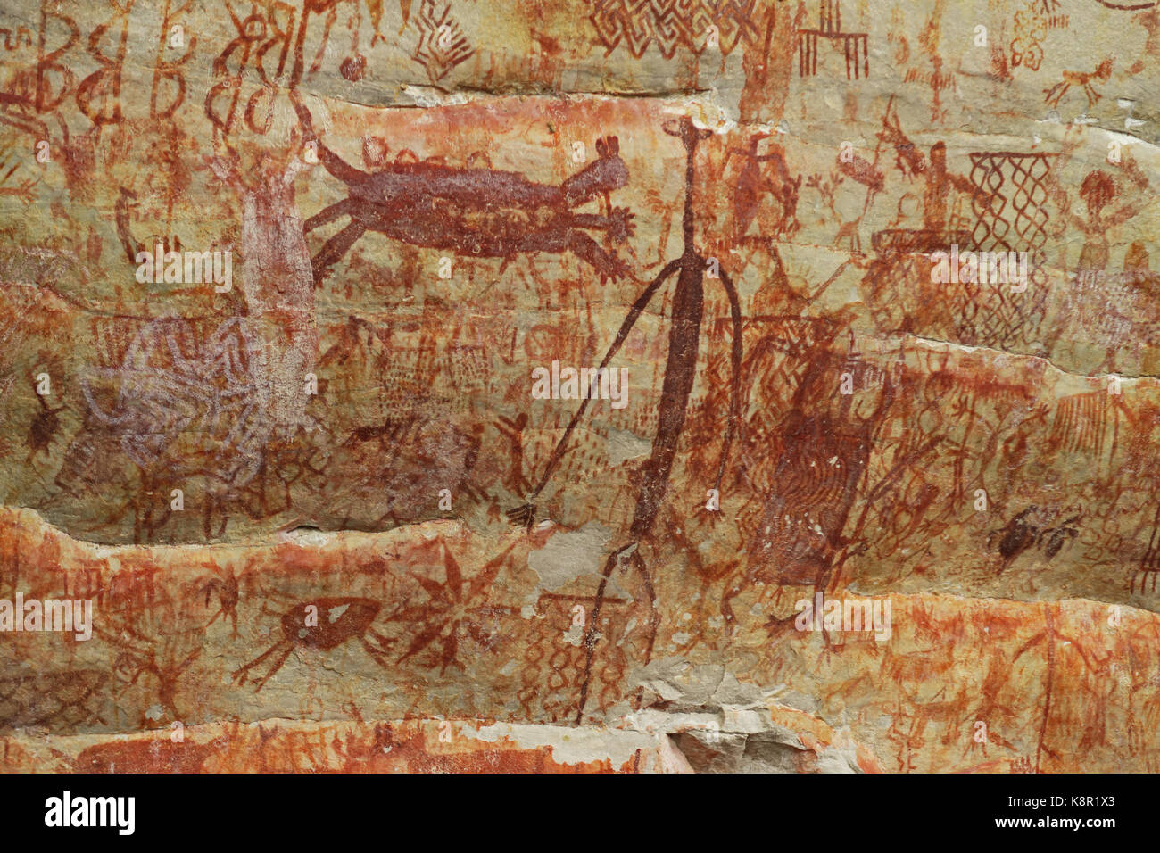 Prähistorische Felszeichnungen, Gemälde in geschützten Felswand La Lindosa, Kolumbien Stockfoto