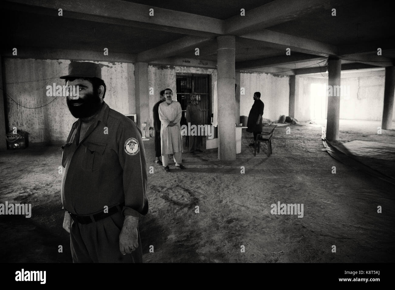 Insassen und Personal an der Laschkar Gah Gefängnis der Provinz Helmand Afghanistan Stockfoto