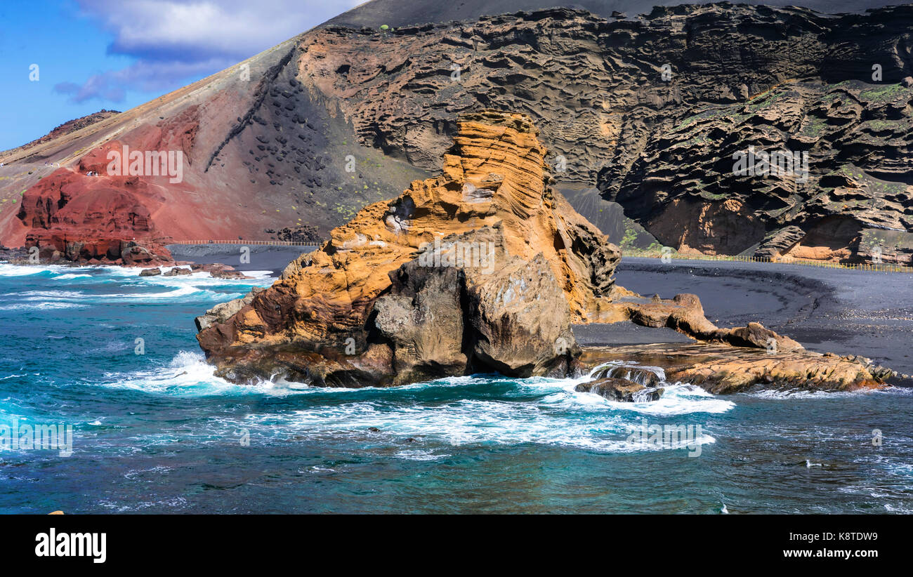 Schönen Strand von El Golfo, Lanzarote, Kanaren, Spanien. Stockfoto