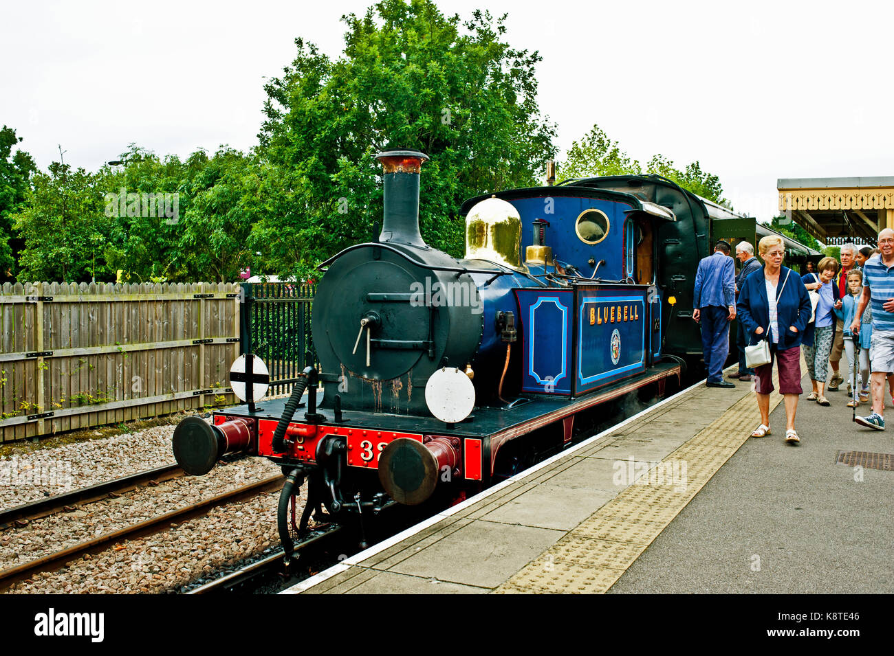 P class Lok Nr. 323 Bluebell, Horsted Keynes, Bluebell Railway Sussex Stockfoto