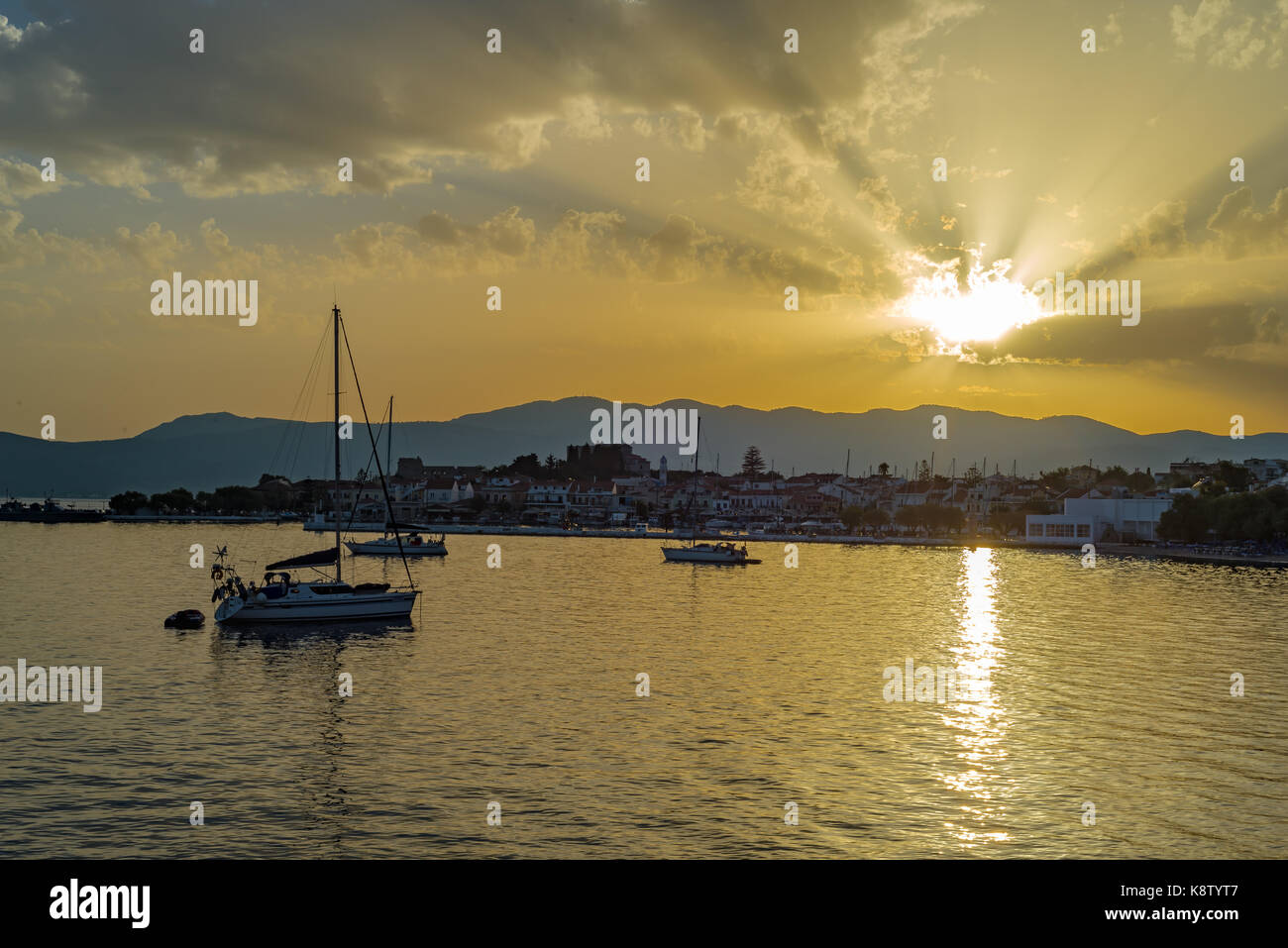 Die Insel Samos, Griechenland: Sonnenuntergang in Pythagorion / Samos Stockfoto