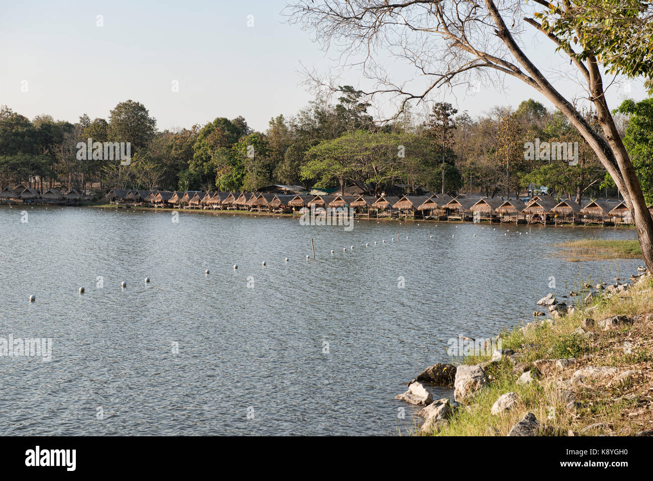 Malerische lakeside entfliehen Huay Tung Tao, Chiang Mai, Thailand Stockfoto