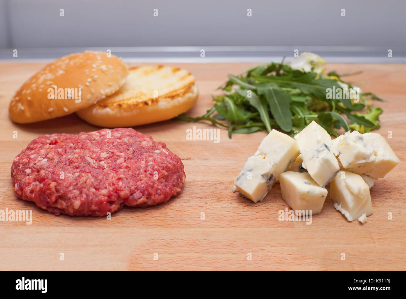 Einen Burger Braten Stockfotos und bilder Kaufen Alamy