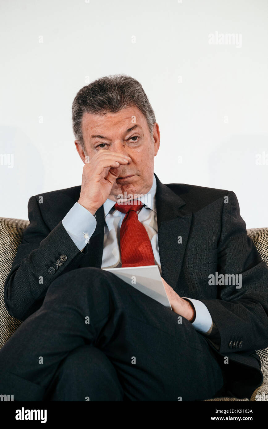 Kolumbien Präsident Juan Manuel Santos Sprecher an den CEO Investment Summit der Pazifischen Allianz während der Generalversammlung der Vereinten Nationen Stockfoto