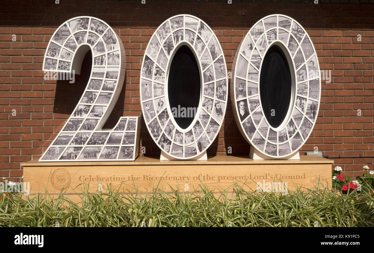 Zur Feier der 200. Jahrestag der aktuelle Lords Cricket Ground, St. John Wood, London, England, Großbritannien Stockfoto