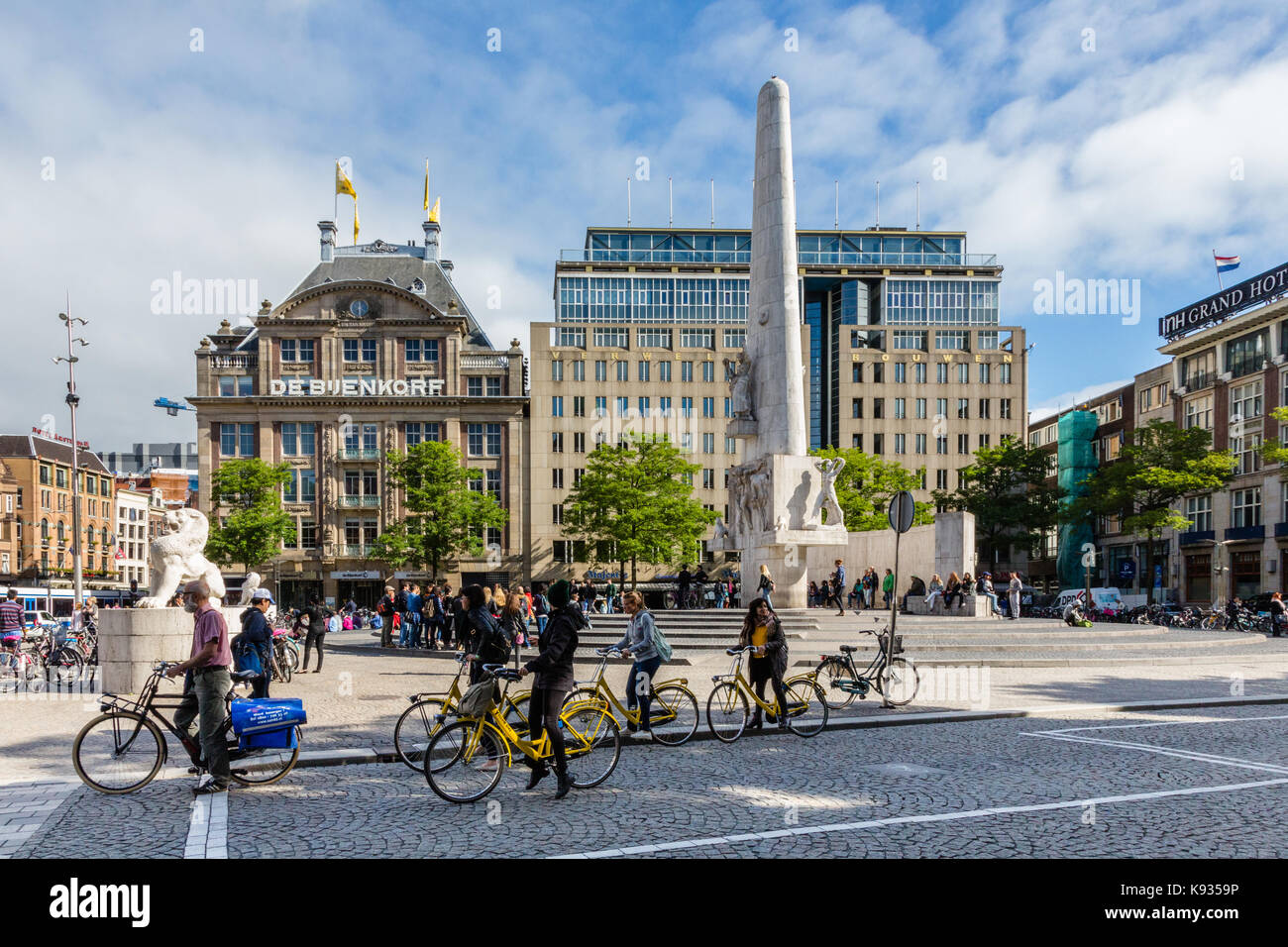 Radfahrer in der Dam Platz, Amsterdam Stockfoto